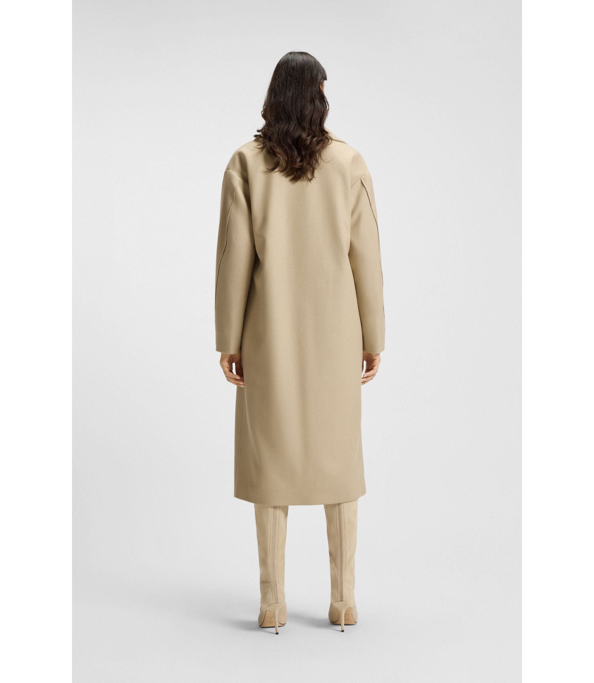 #color_light-beige
