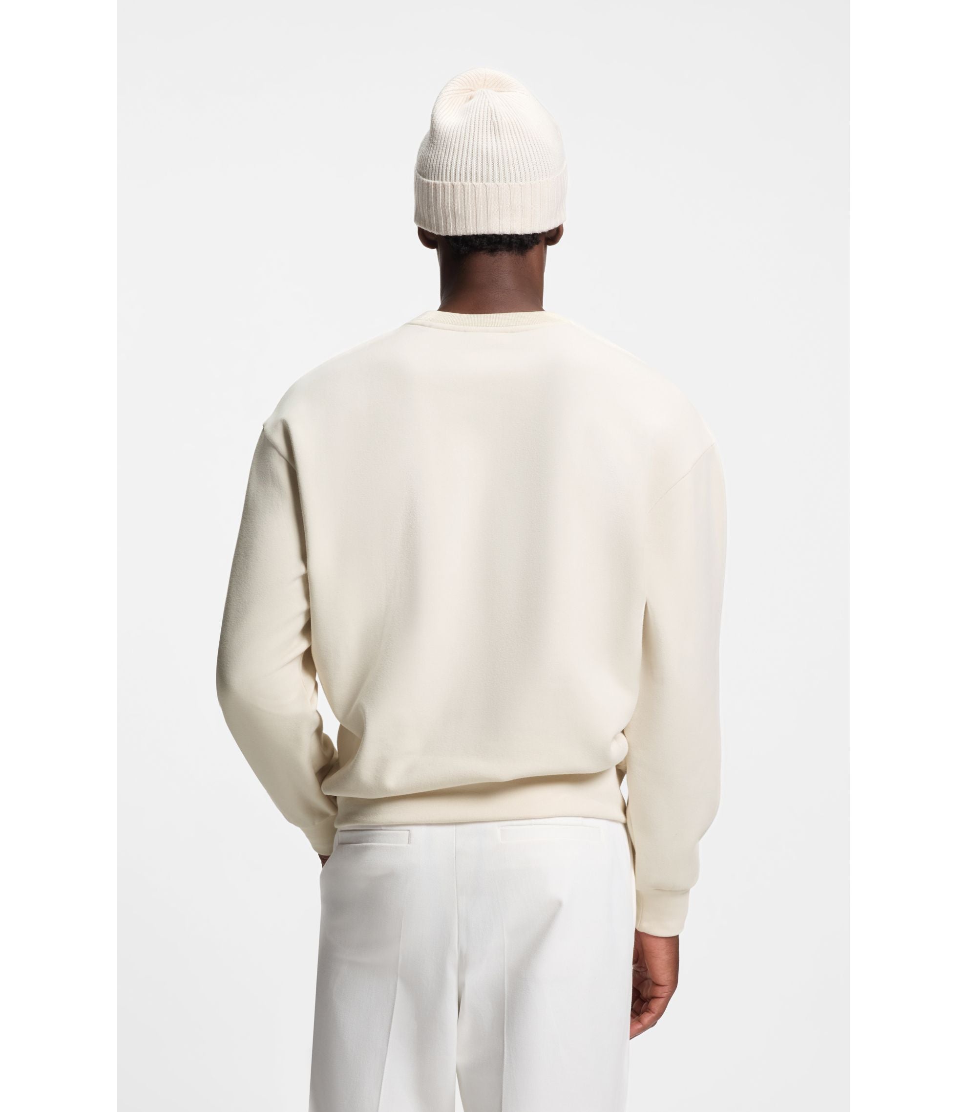 #color_white