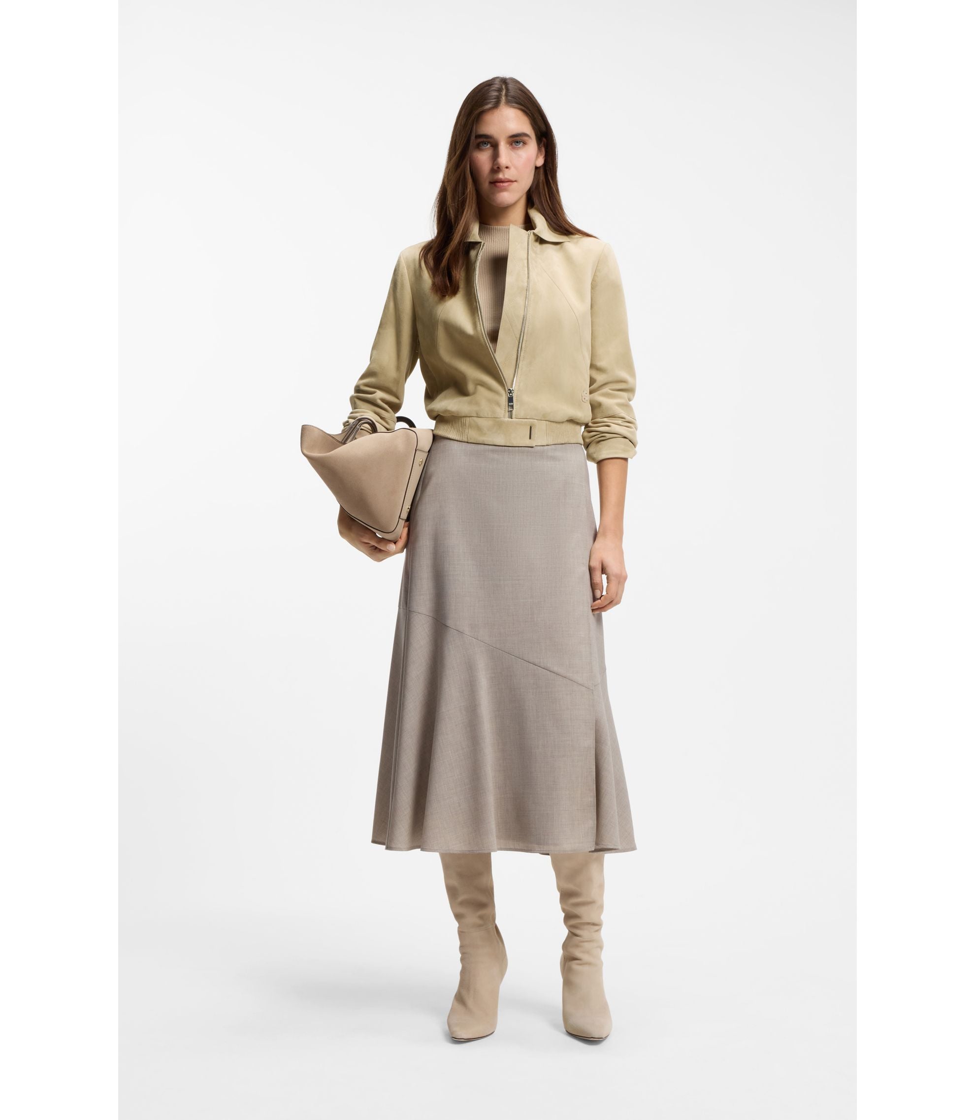 #color_light-beige