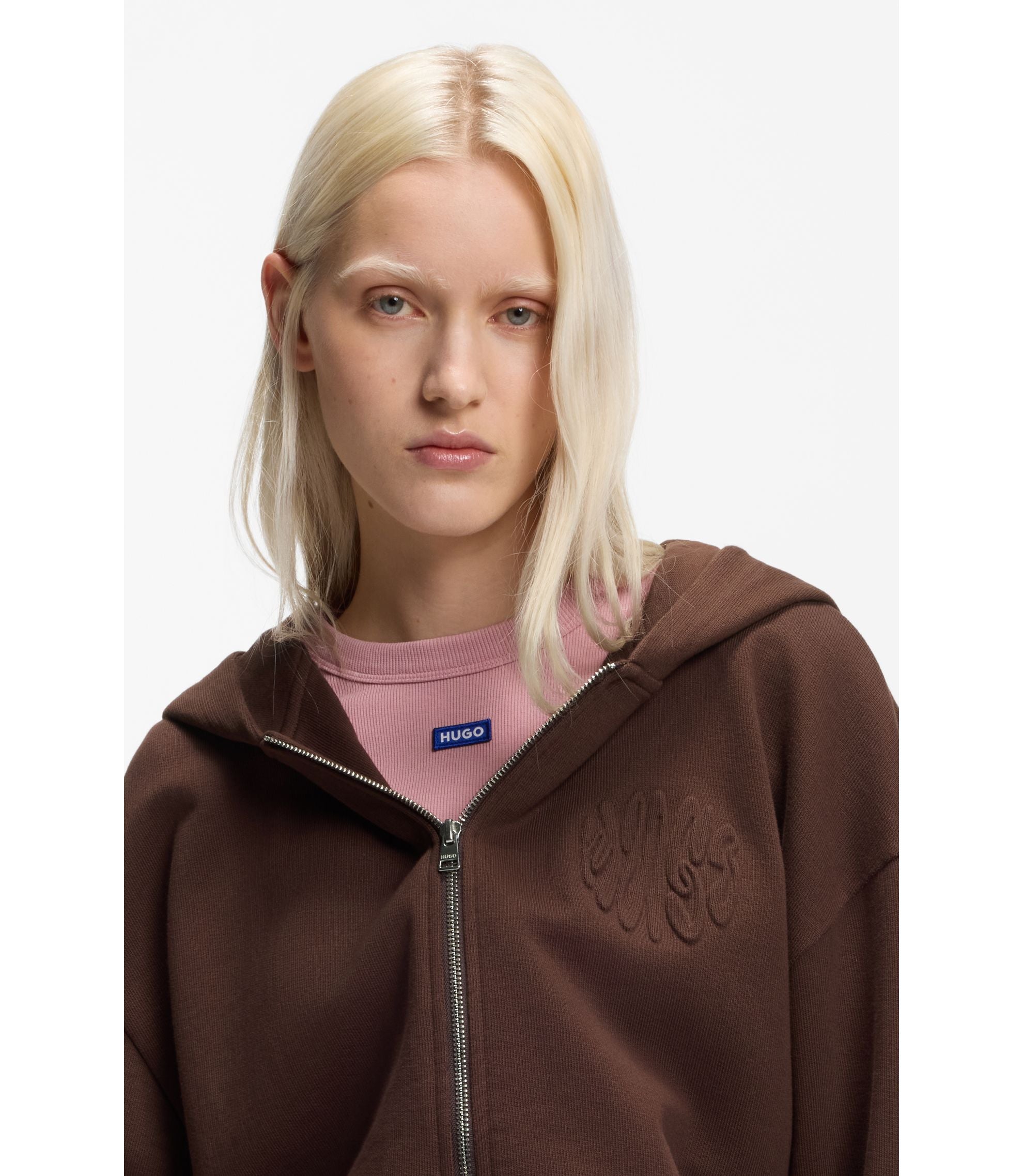 #color_brown