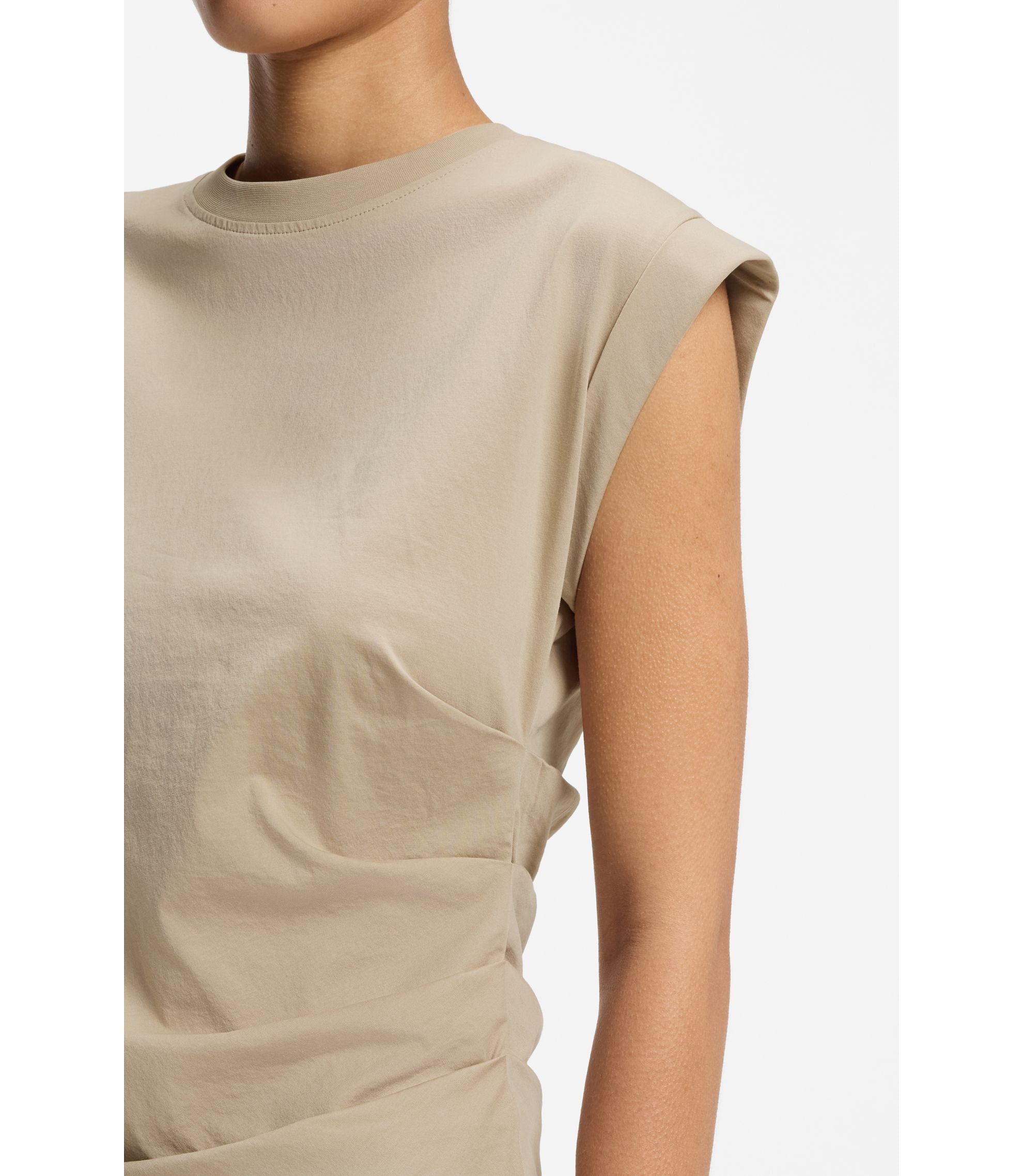 #color_light-beige