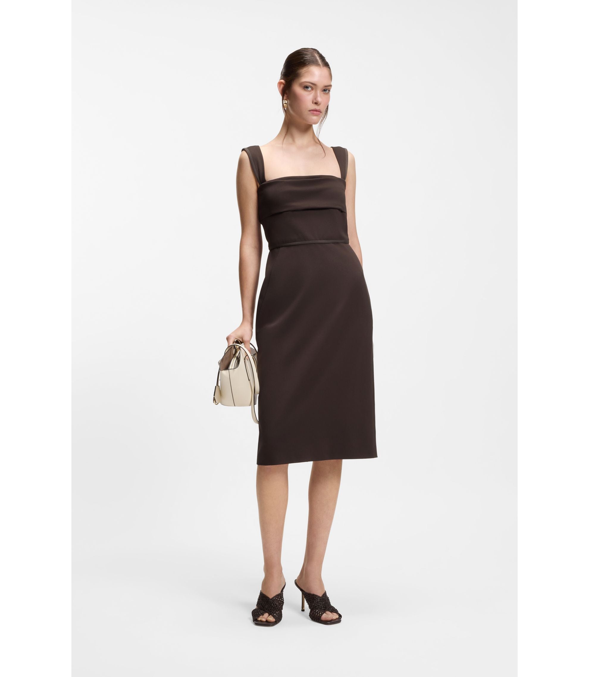 #color_dark-brown