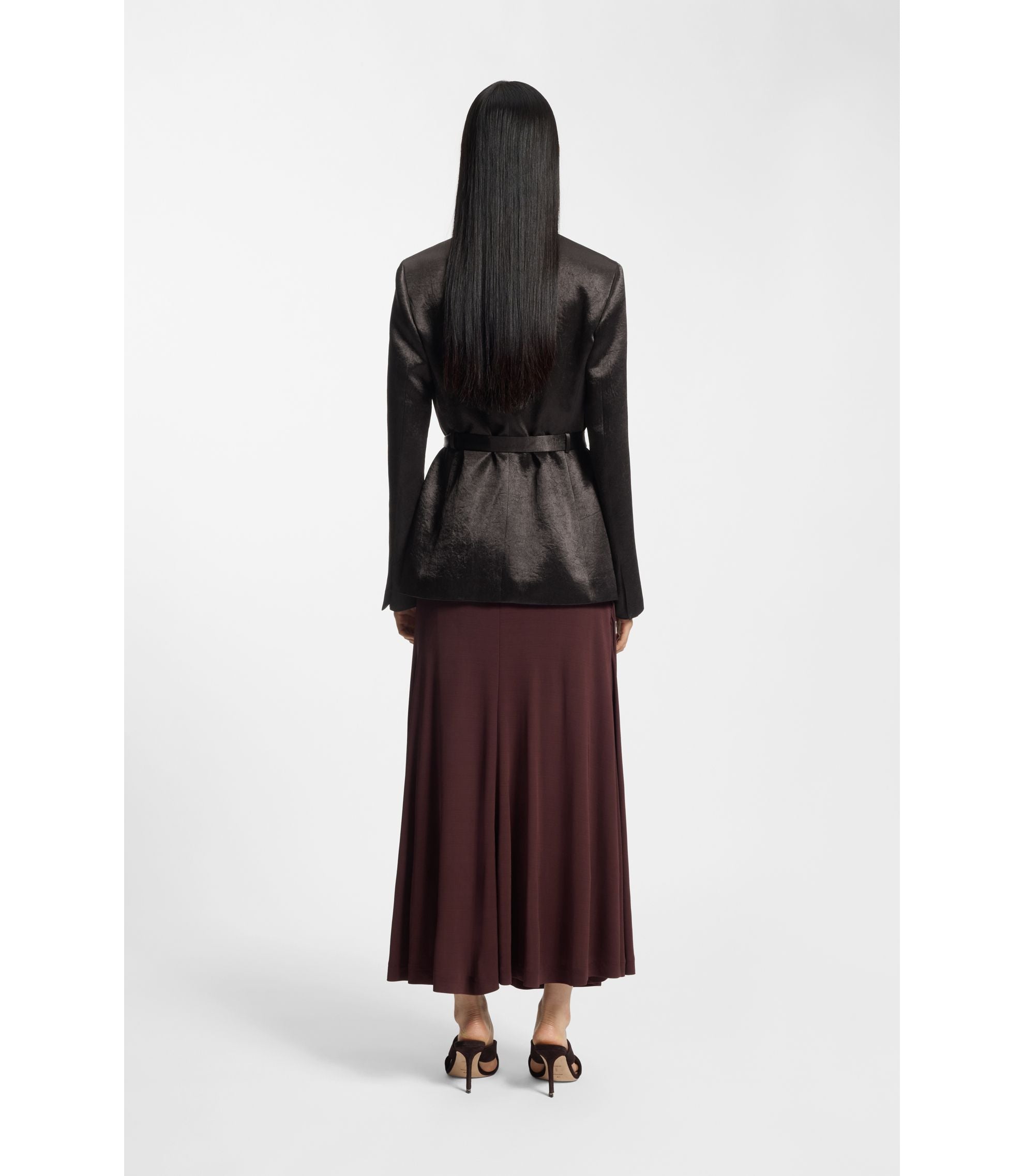 #color_dark-brown