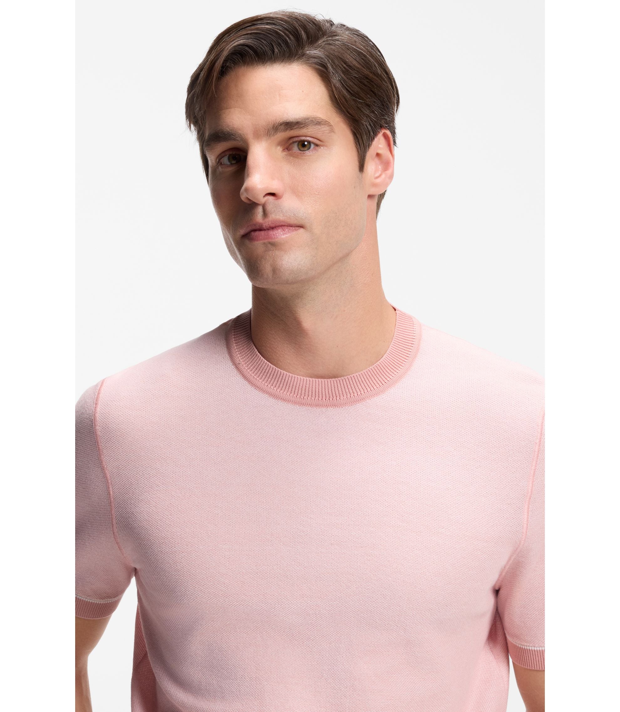 #color_light-pink