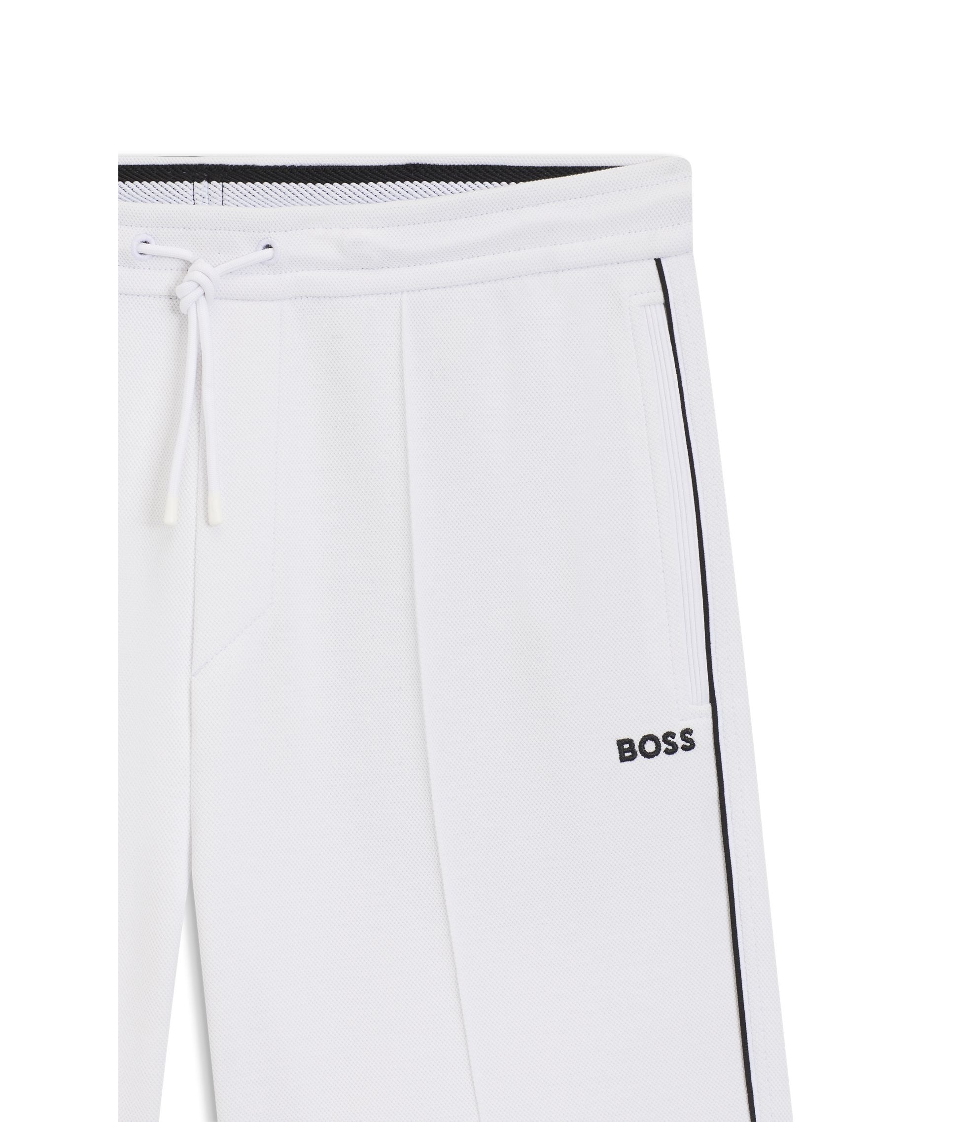 Boss Piped Trim Shorts In A Cotton Blend White
