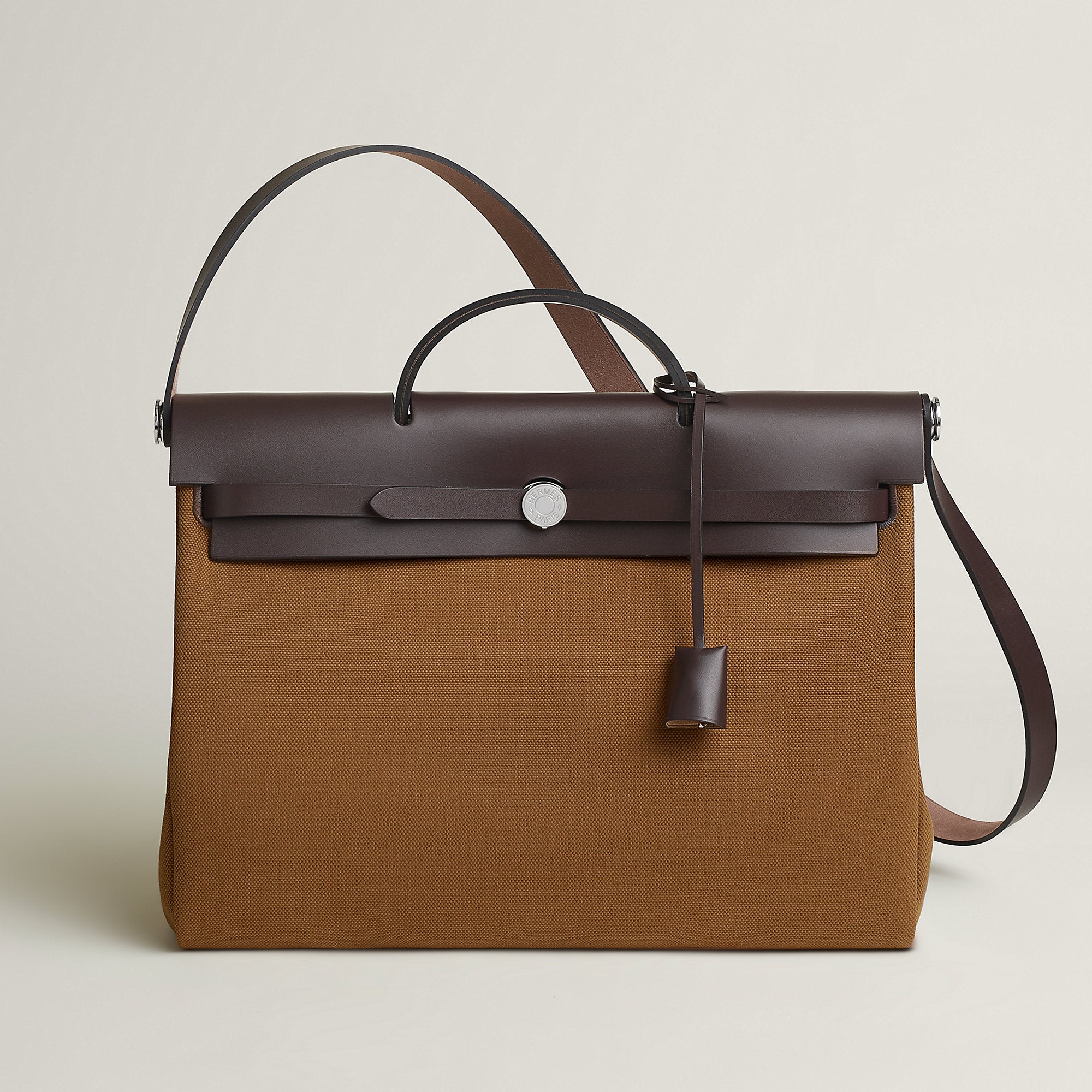 Hermes Herbag Messenger 39 Bag Alezan