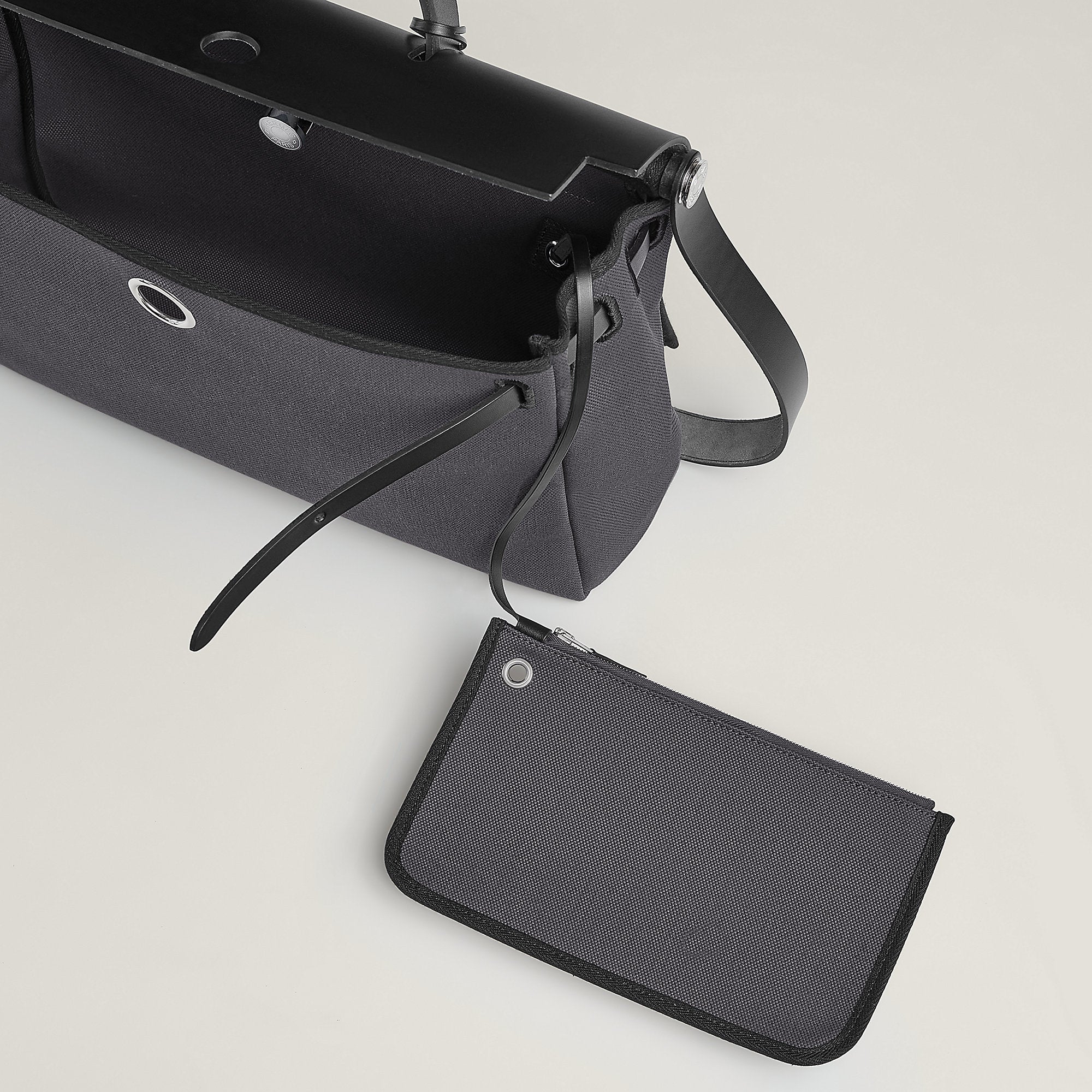 Hermes Herbag Messenger 39 Bag Ardoise