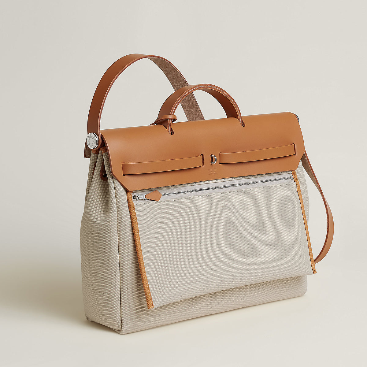 Hermes Herbag Messenger 39 Bag Bton