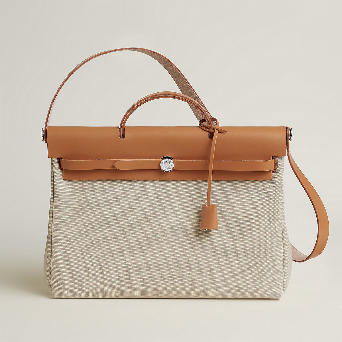 Hermes Herbag Messenger 39 Bag Bton