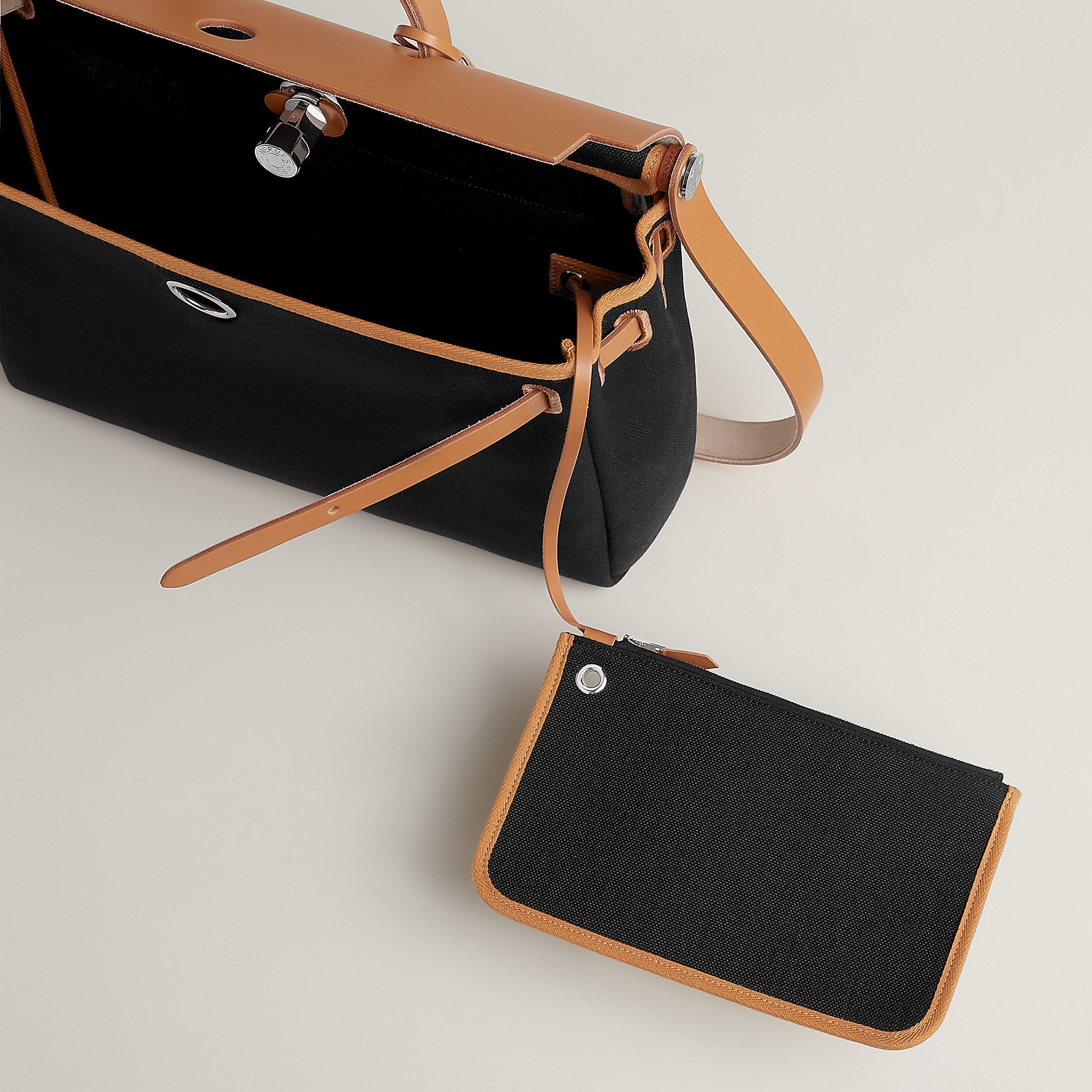 Hermes Herbag Messenger 39 Bag Noir