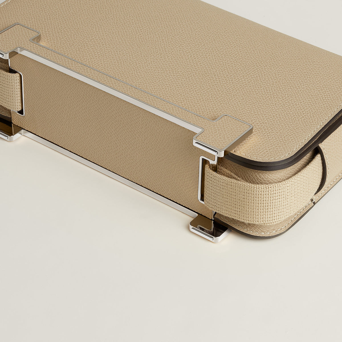 Hermes Herms Geta Slim Bag Toupe