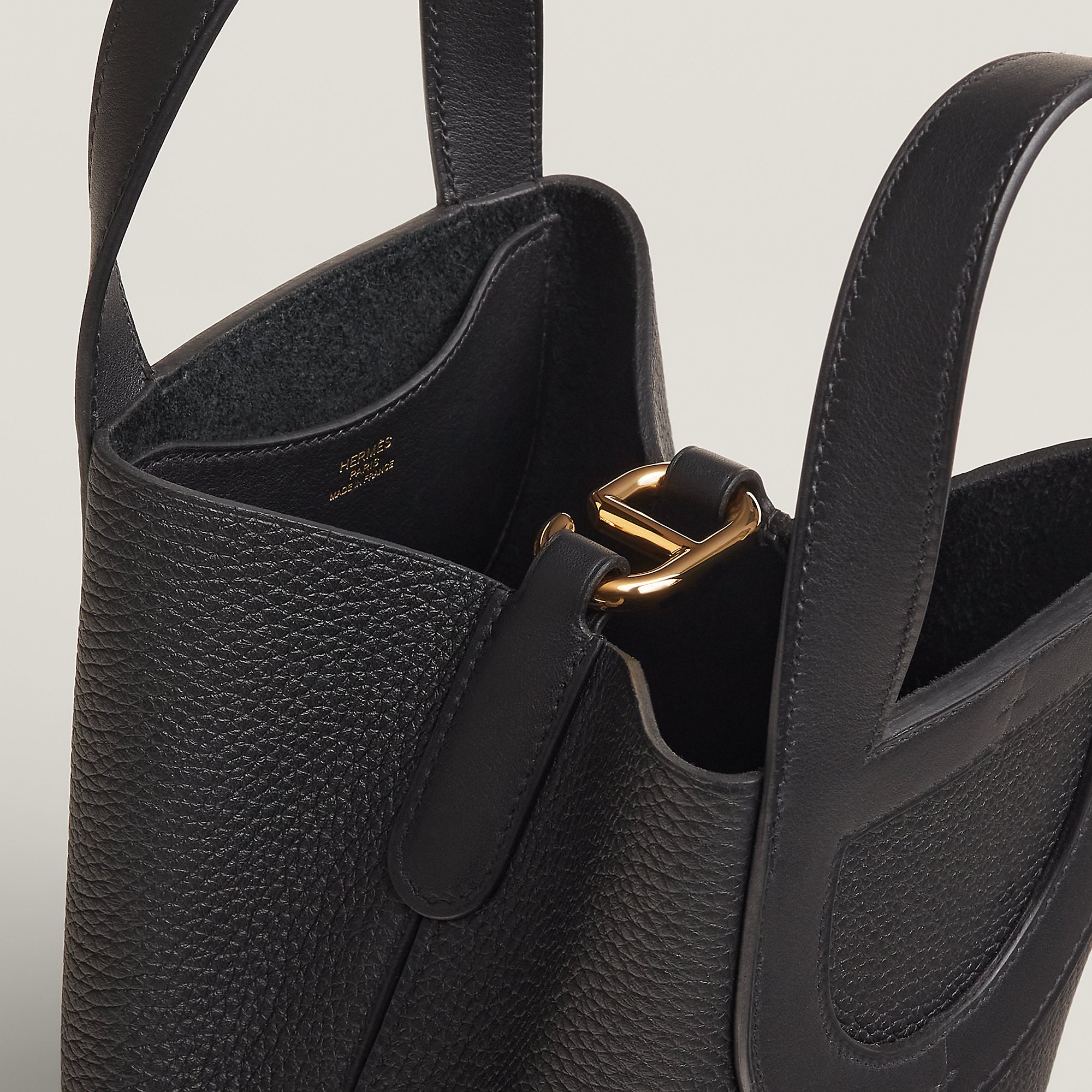 Hermes In The Loop 18 Bag Noir
