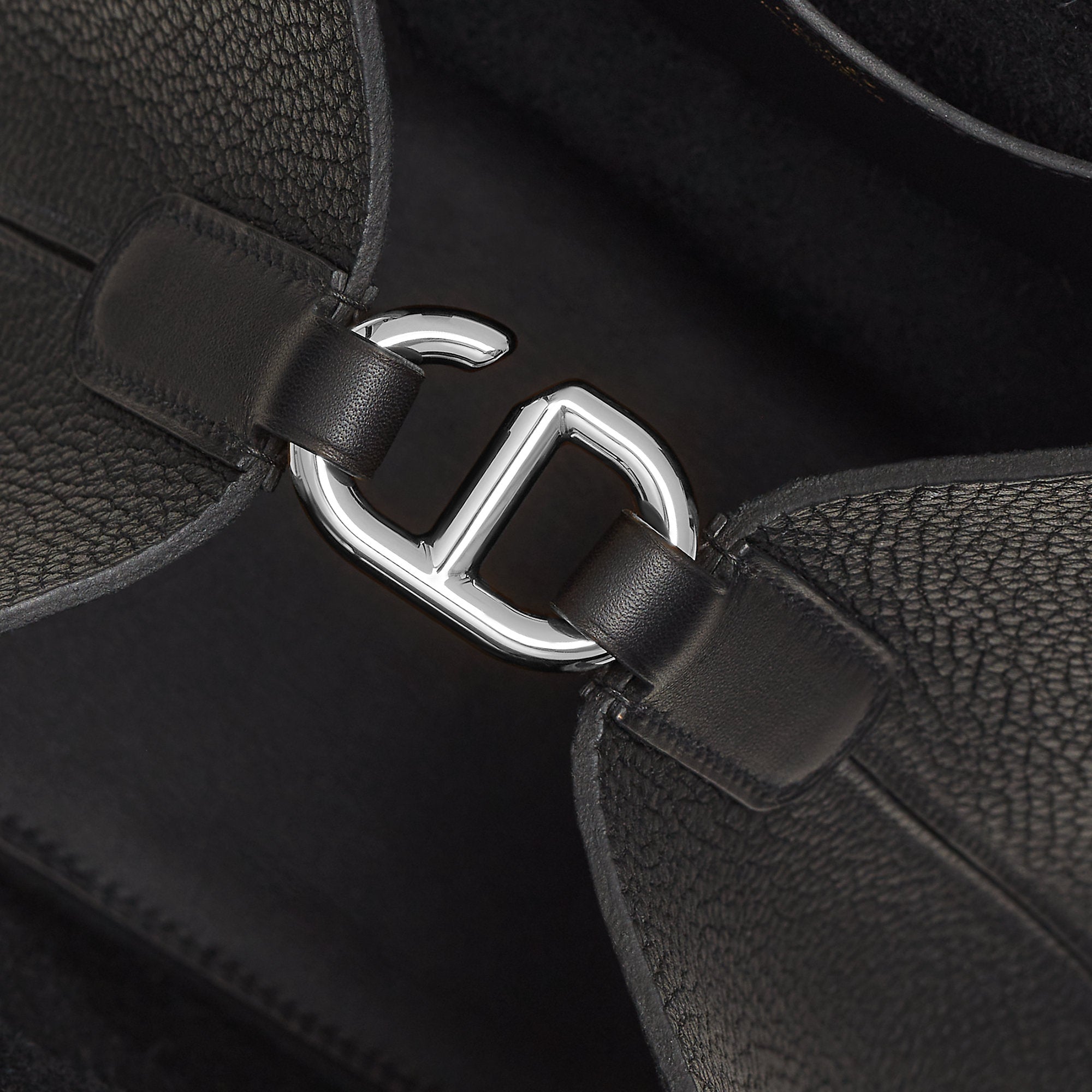 Hermes In The Loop 18 Bag Noir