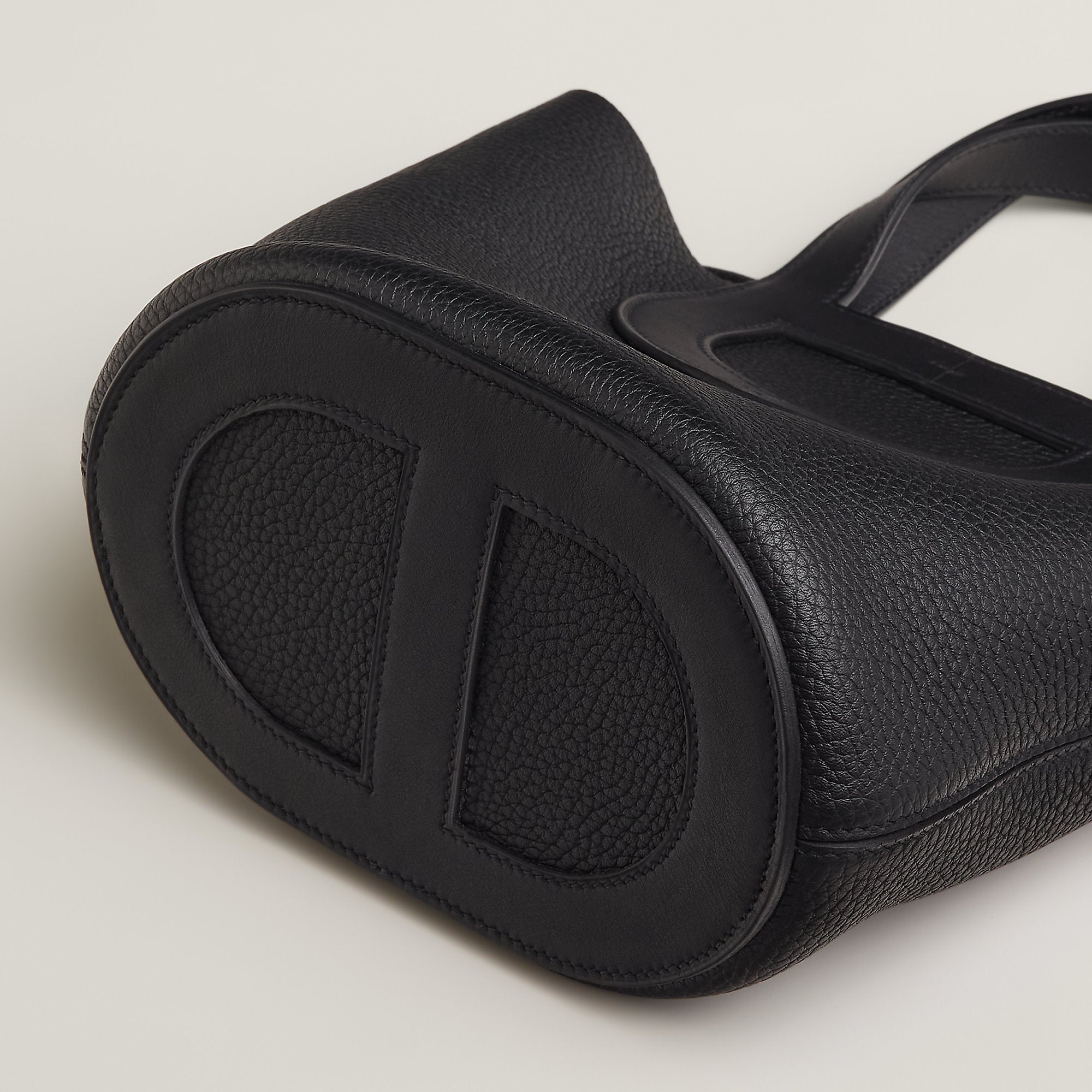 Hermes In The Loop 18 Bag Noir