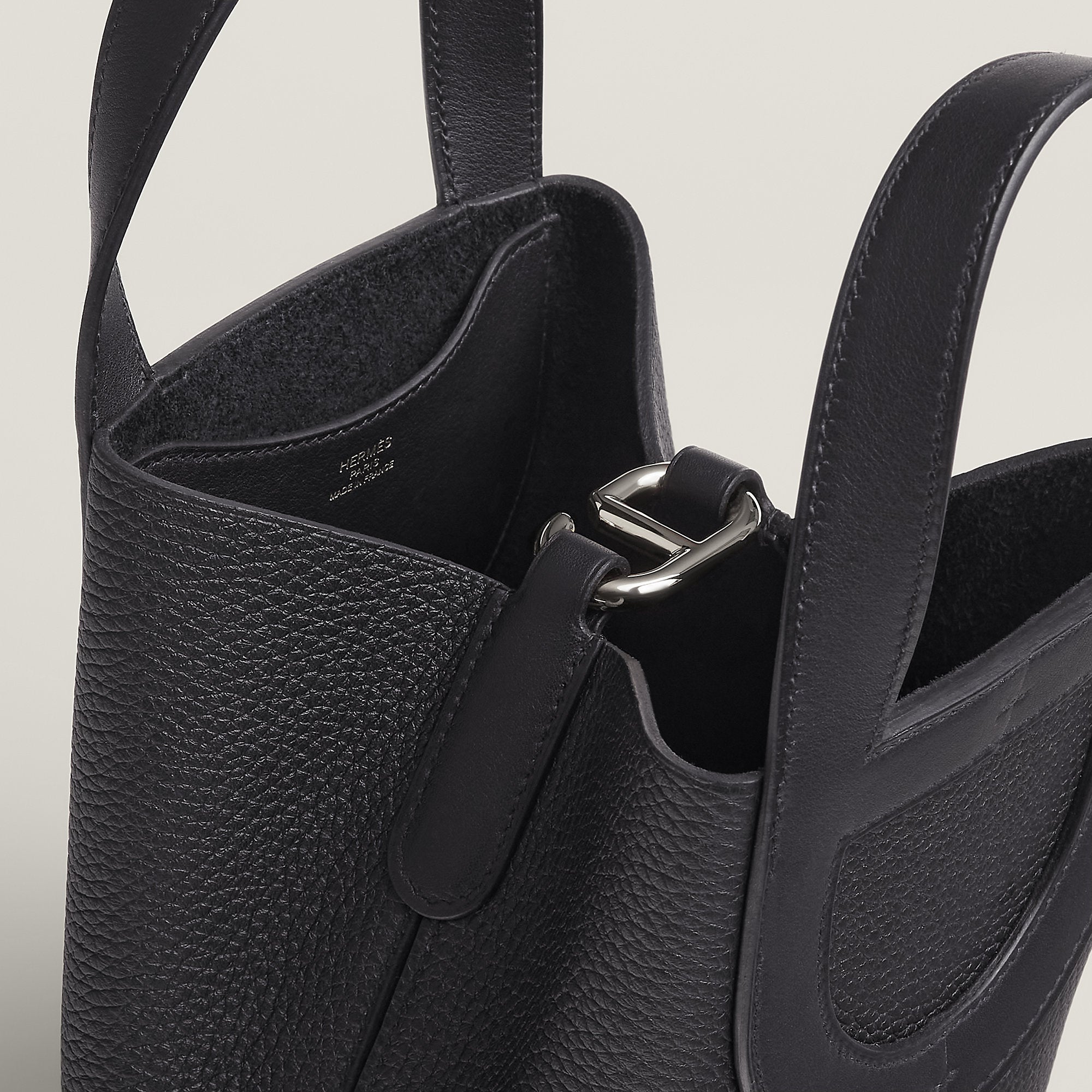 Hermes In The Loop 18 Bag Caban