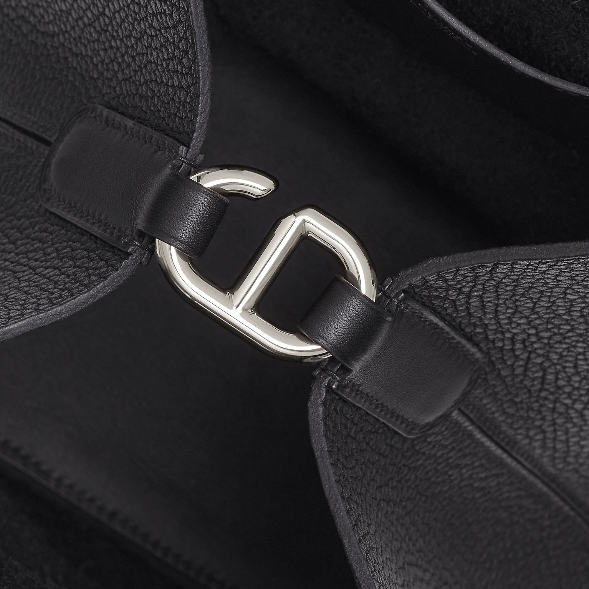 Hermes In The Loop 18 Bag Caban
