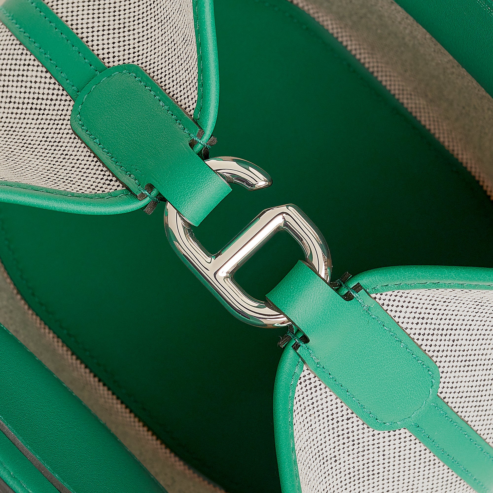 Hermes Herms In The Loop 18 Bag Noir