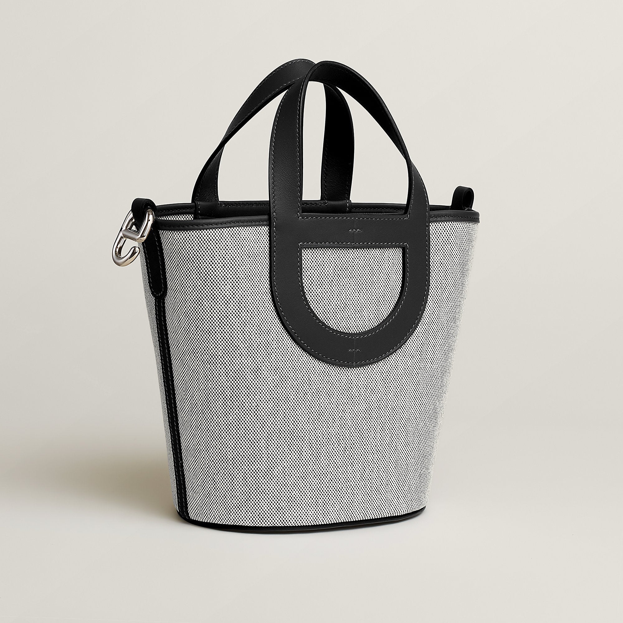 Hermes In The Loop 18 Bag Cru