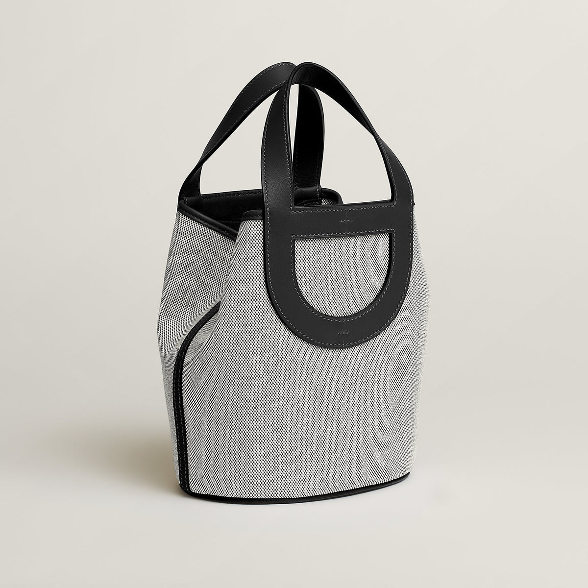Hermes In The Loop 18 Bag Cru