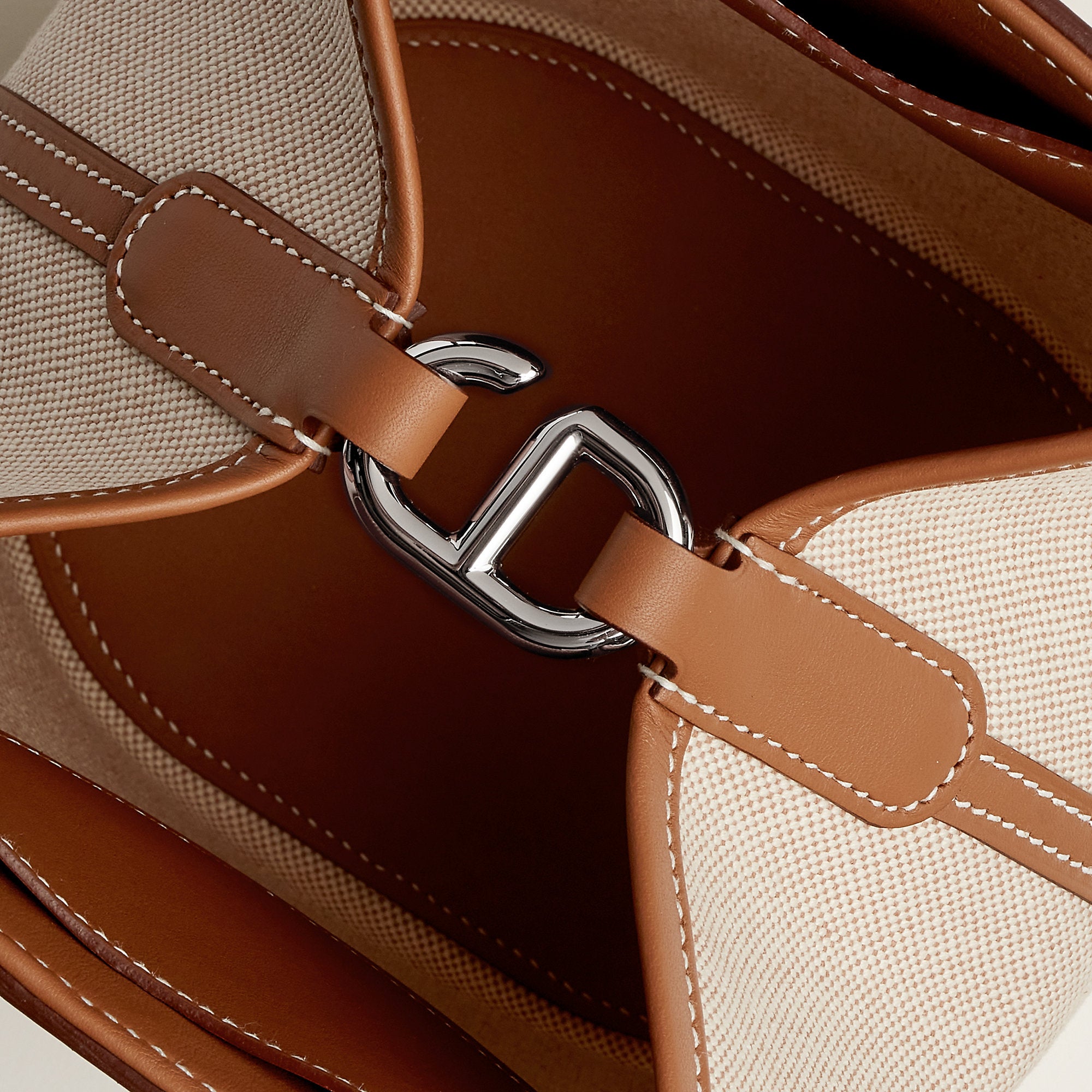 Hermes Herms In The Loop 18 Bag Noir