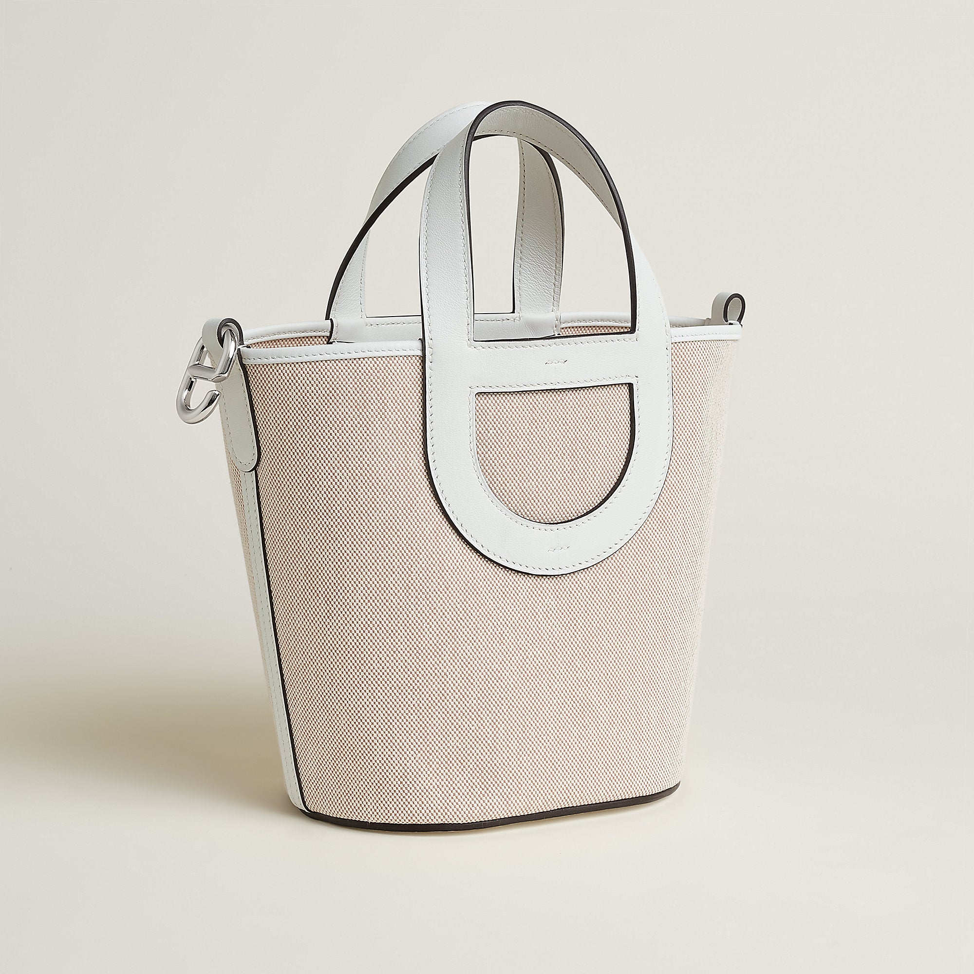 Hermes In The Loop 18 Bag Cru