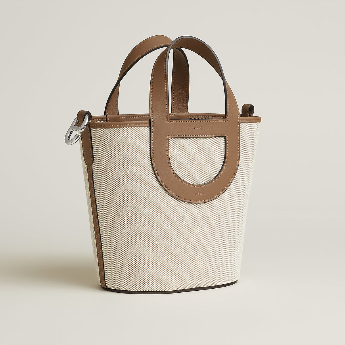 Hermes In The Loop 18 Bag Cru