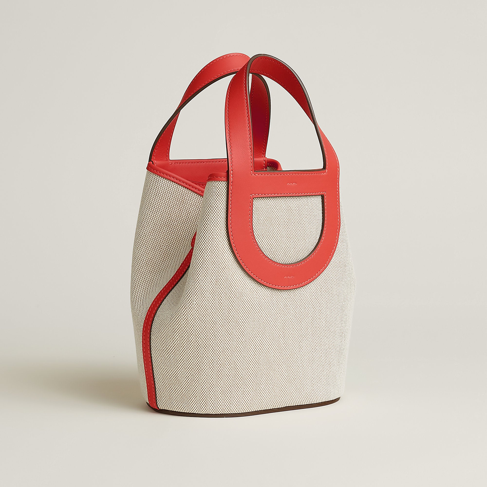 Hermes In The Loop 18 Bag Cru