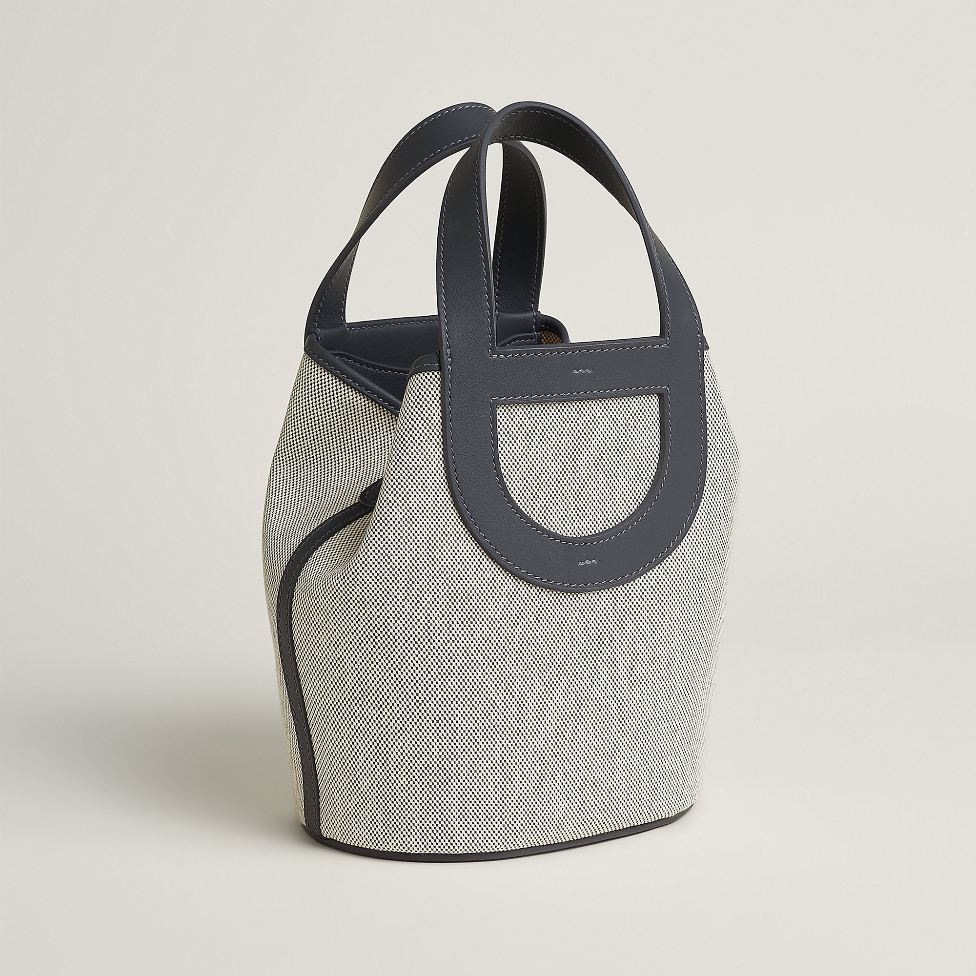Hermes In The Loop 18 Bag Cru