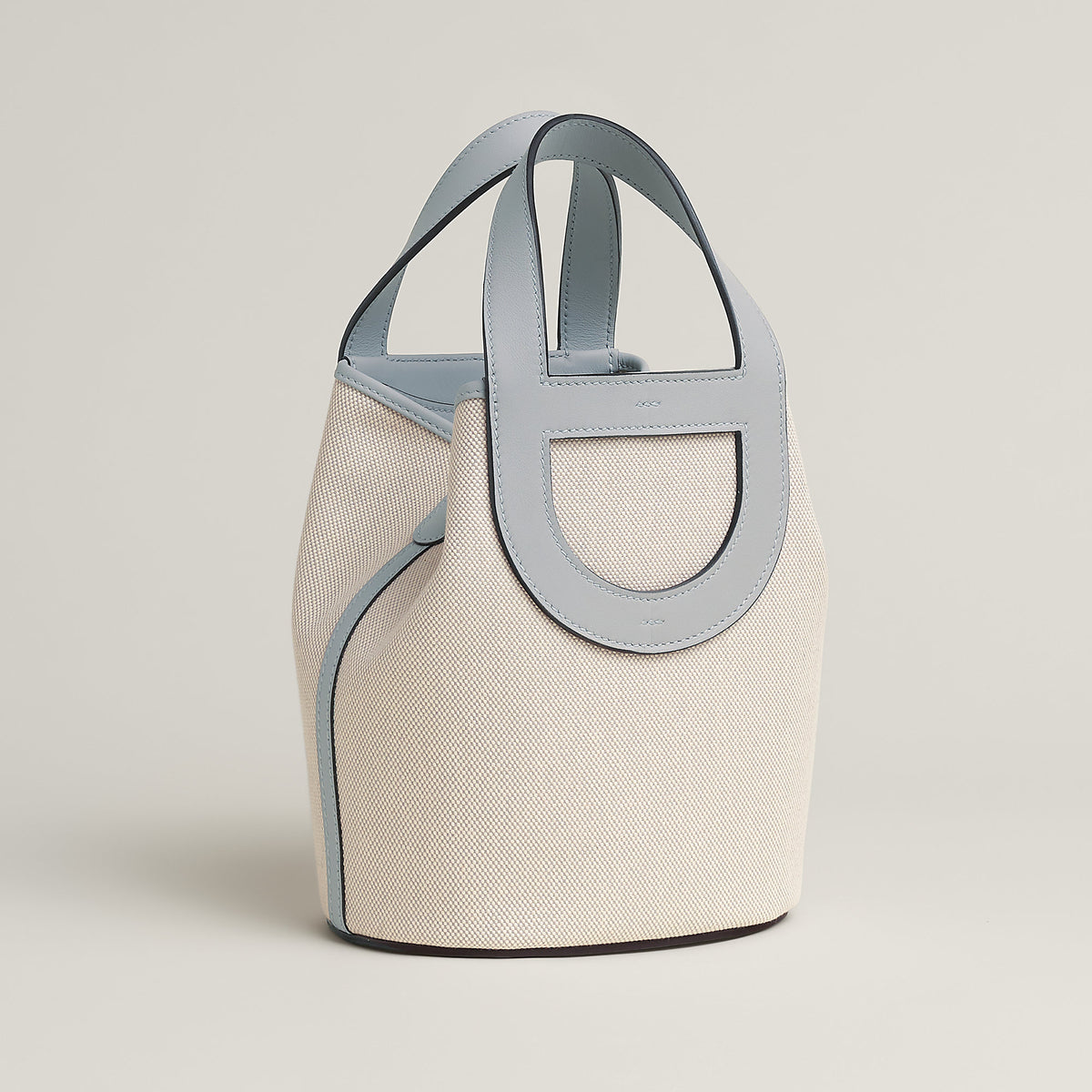 Hermes In The Loop 18 Bag Cru