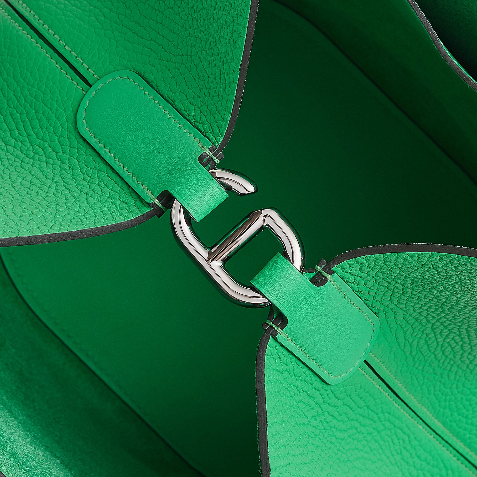 Hermes In The Loop 23 Bag Vert Comics