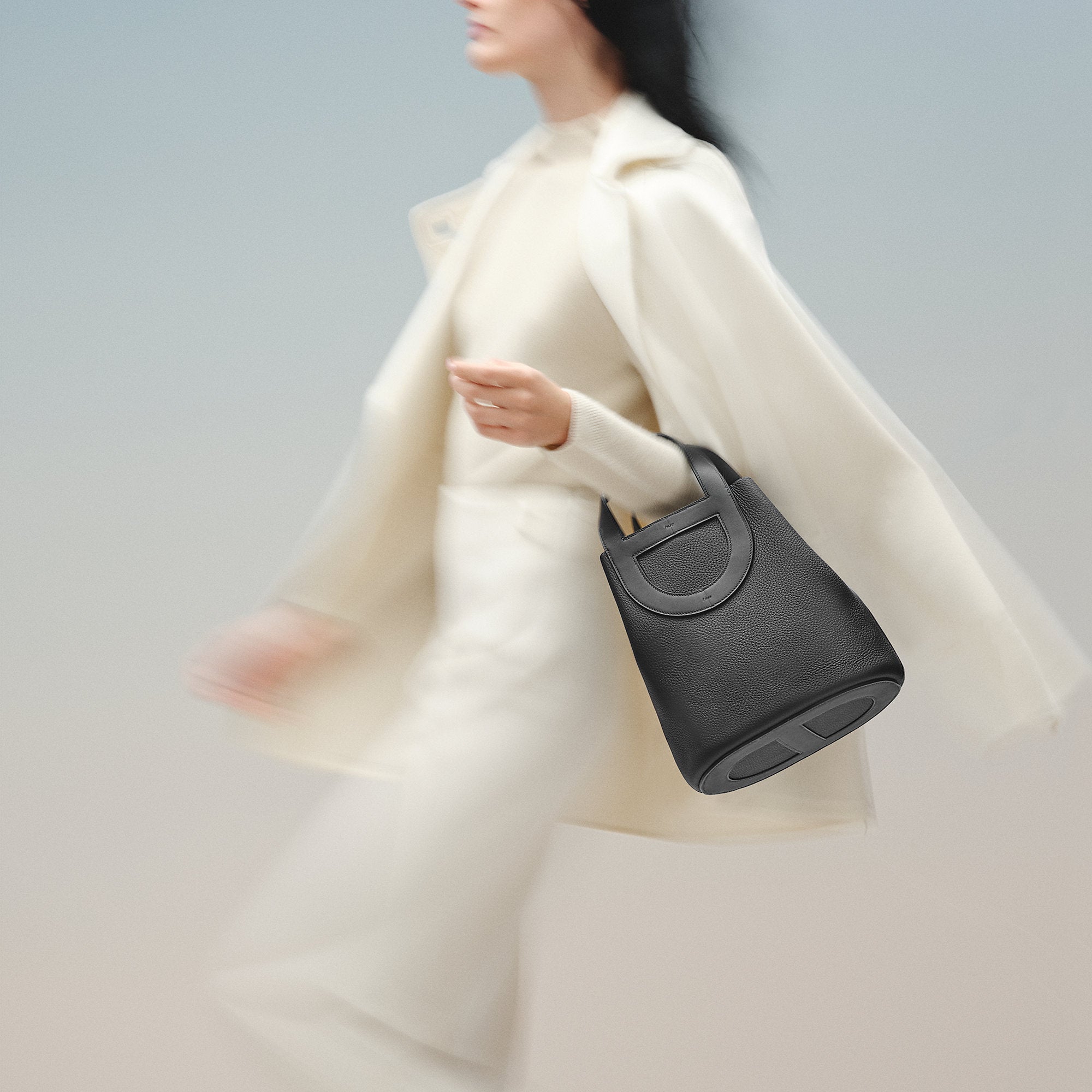 Hermes Herms In The Loop 23 Bag Cru