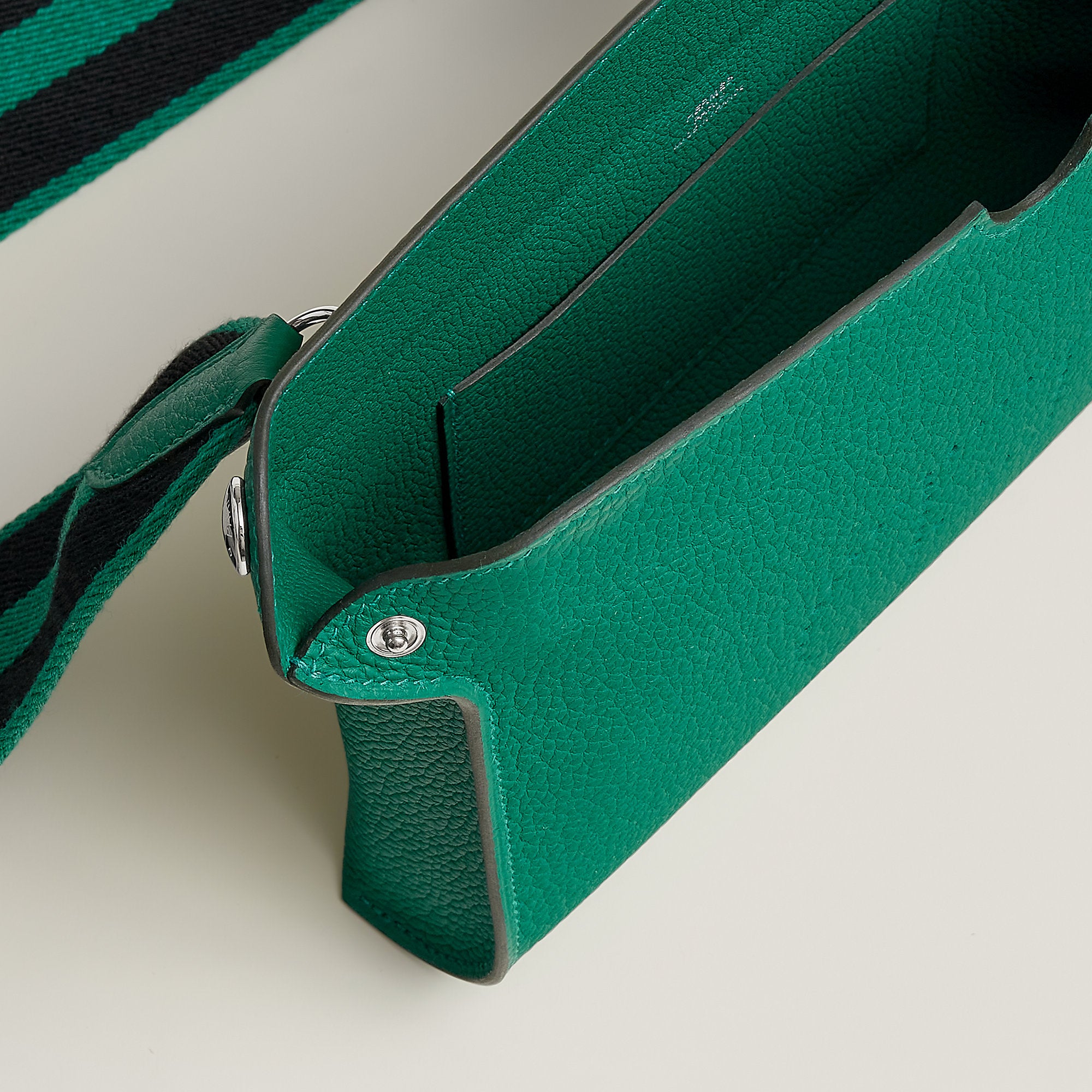 Hermes Videpoches Bag Vert Vertigo