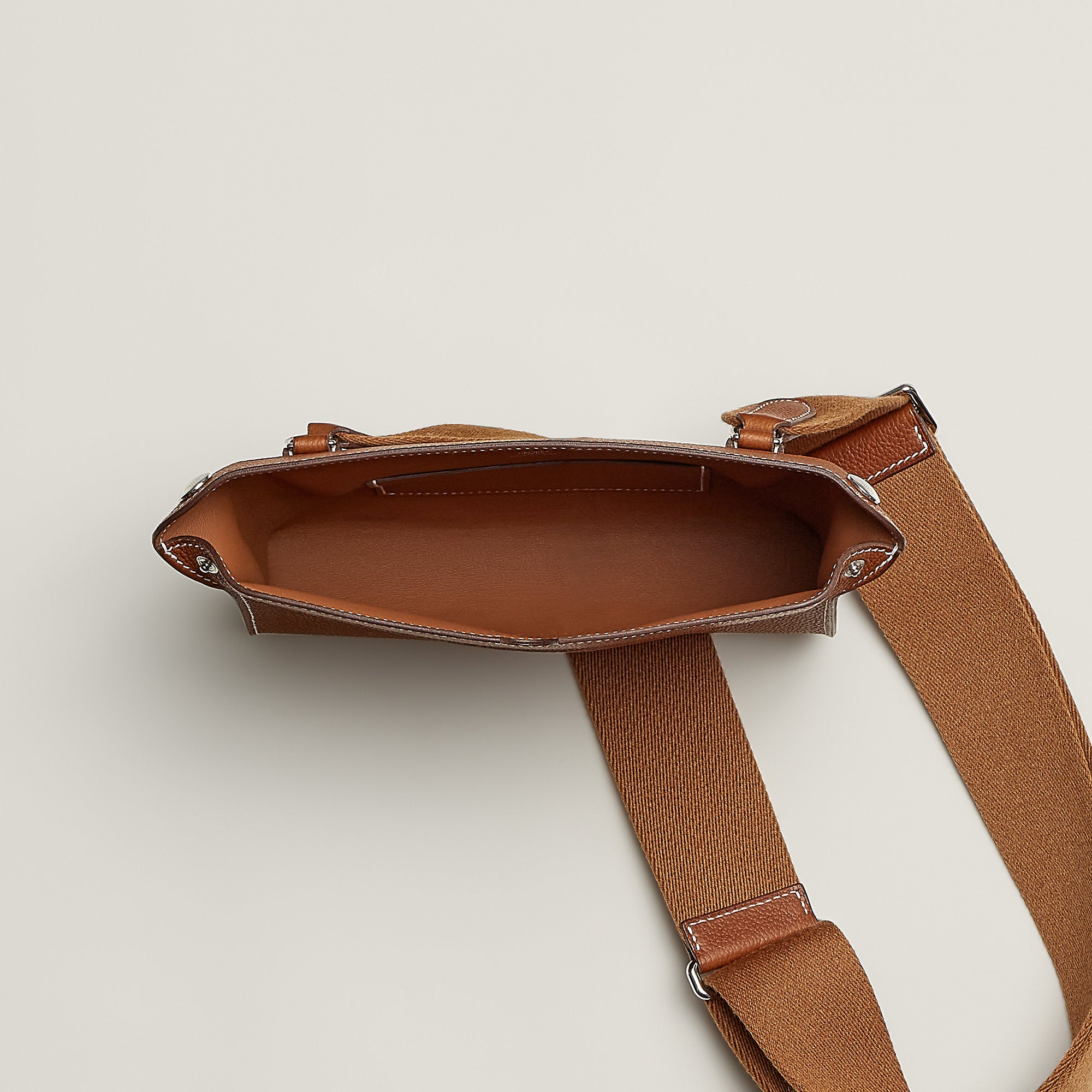 Hermes Videpoches Bag Fauve