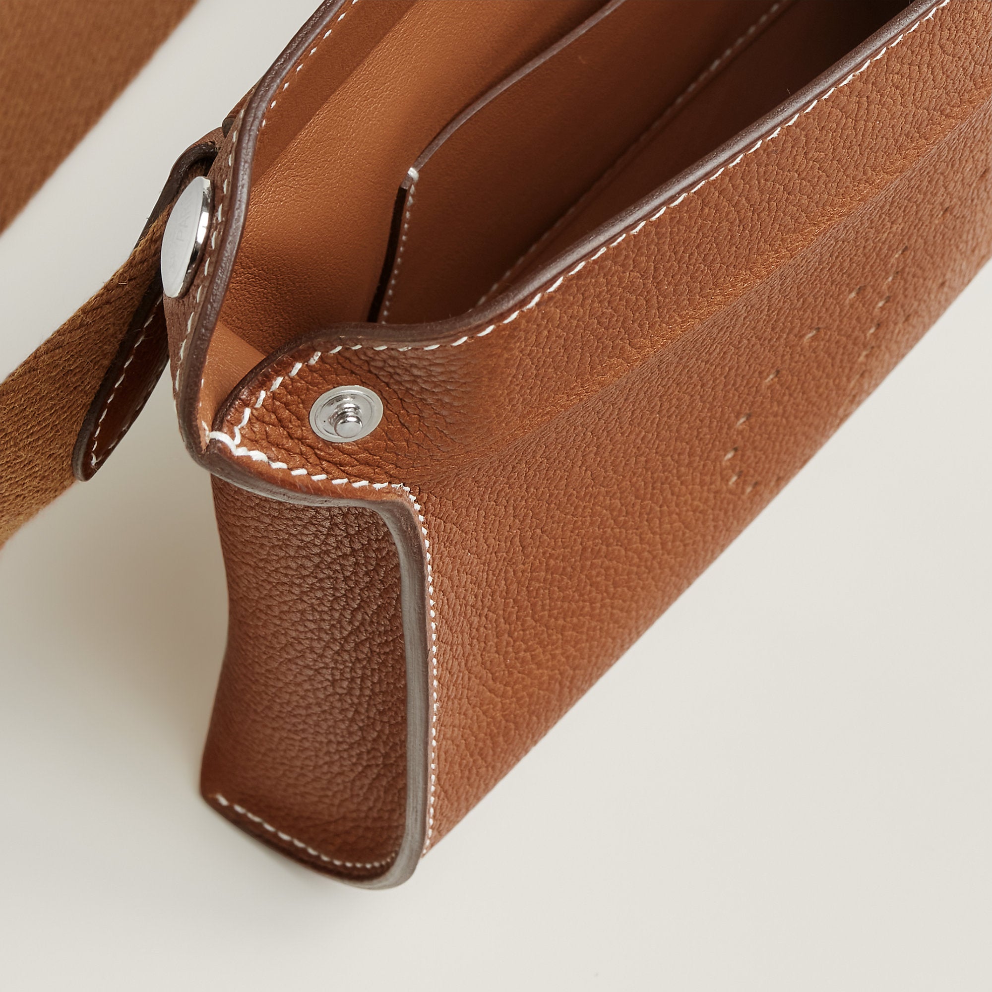 Hermes Videpoches Bag Fauve