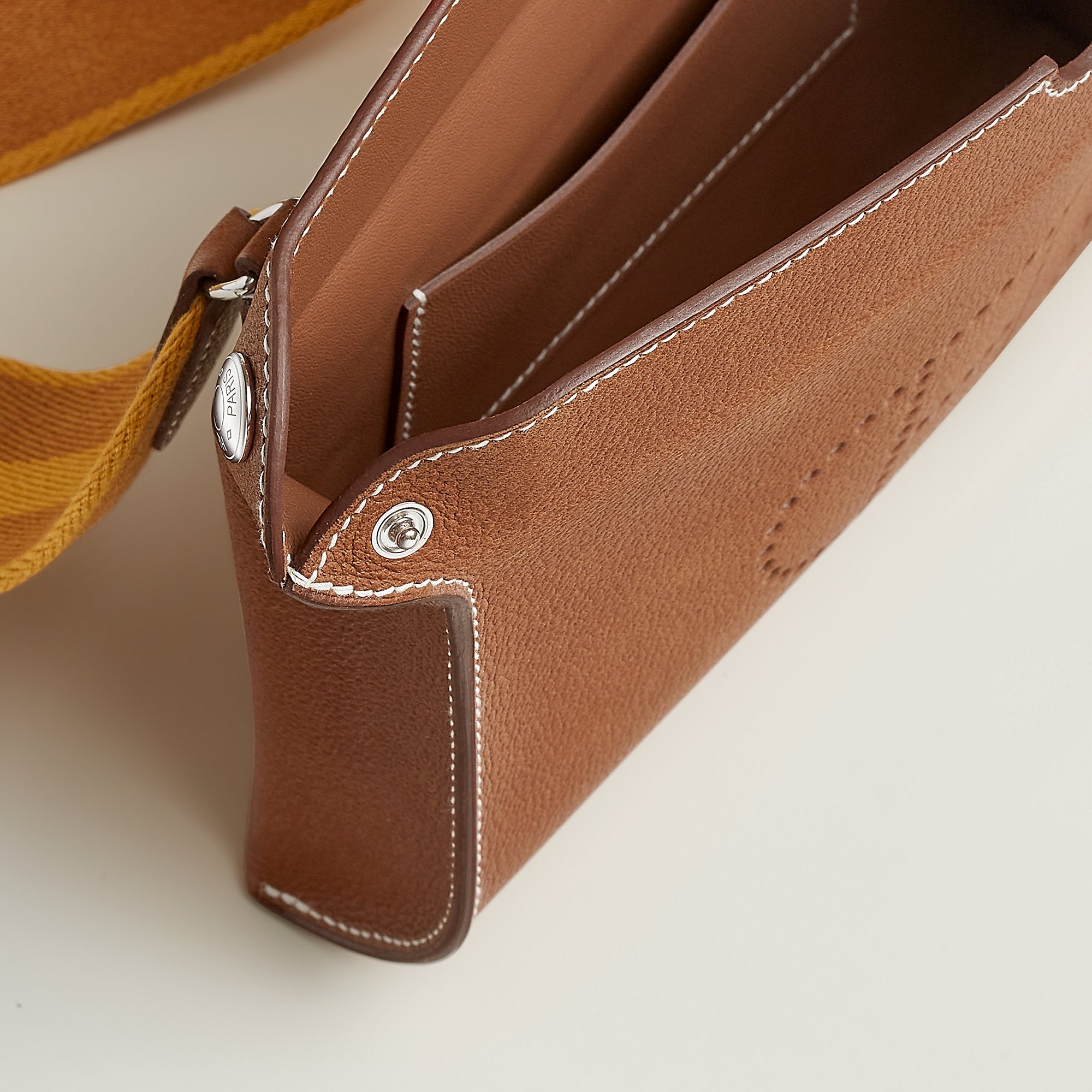 Hermes Videpoches Bag Fauve