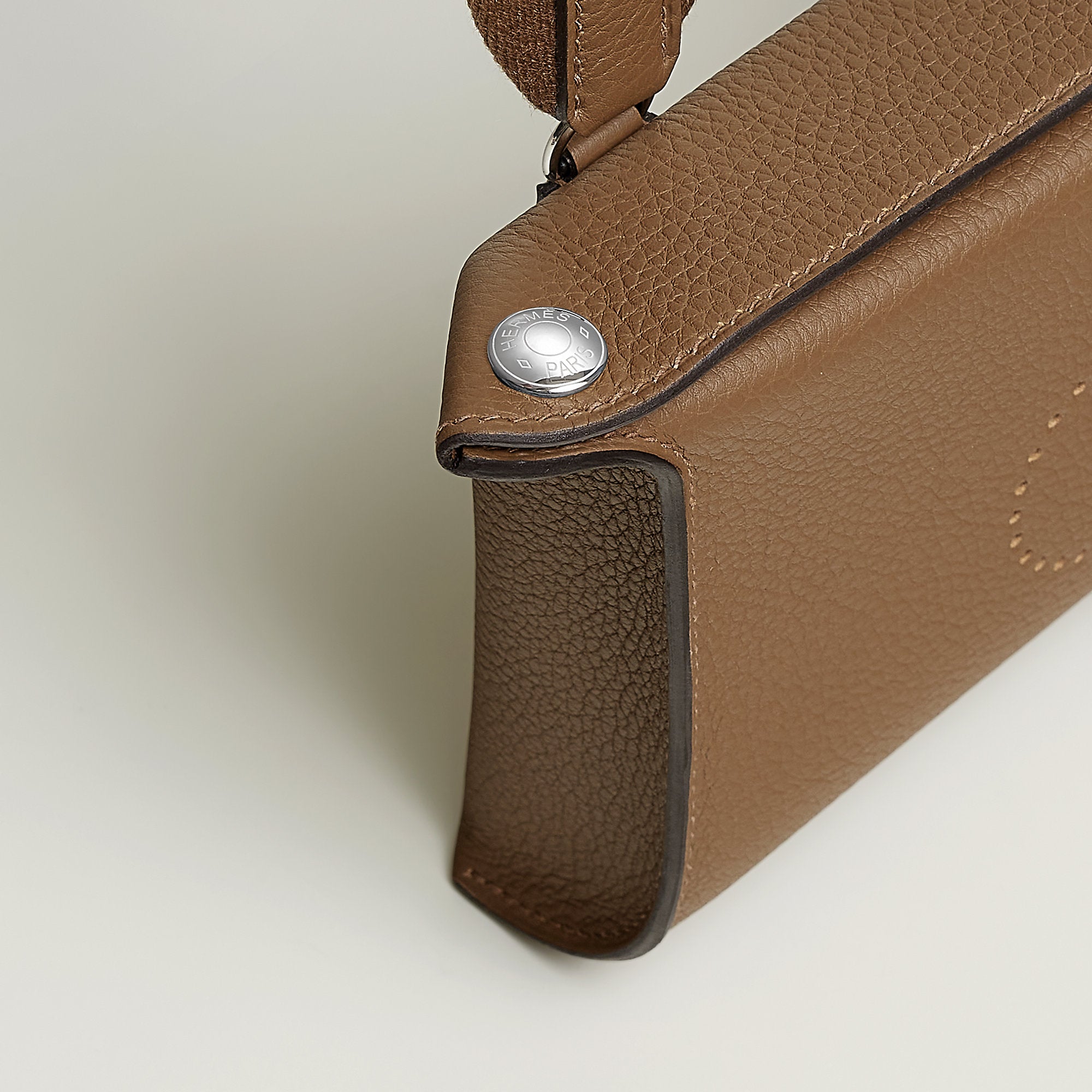 Hermes Herms Videpoches Bag Fauve