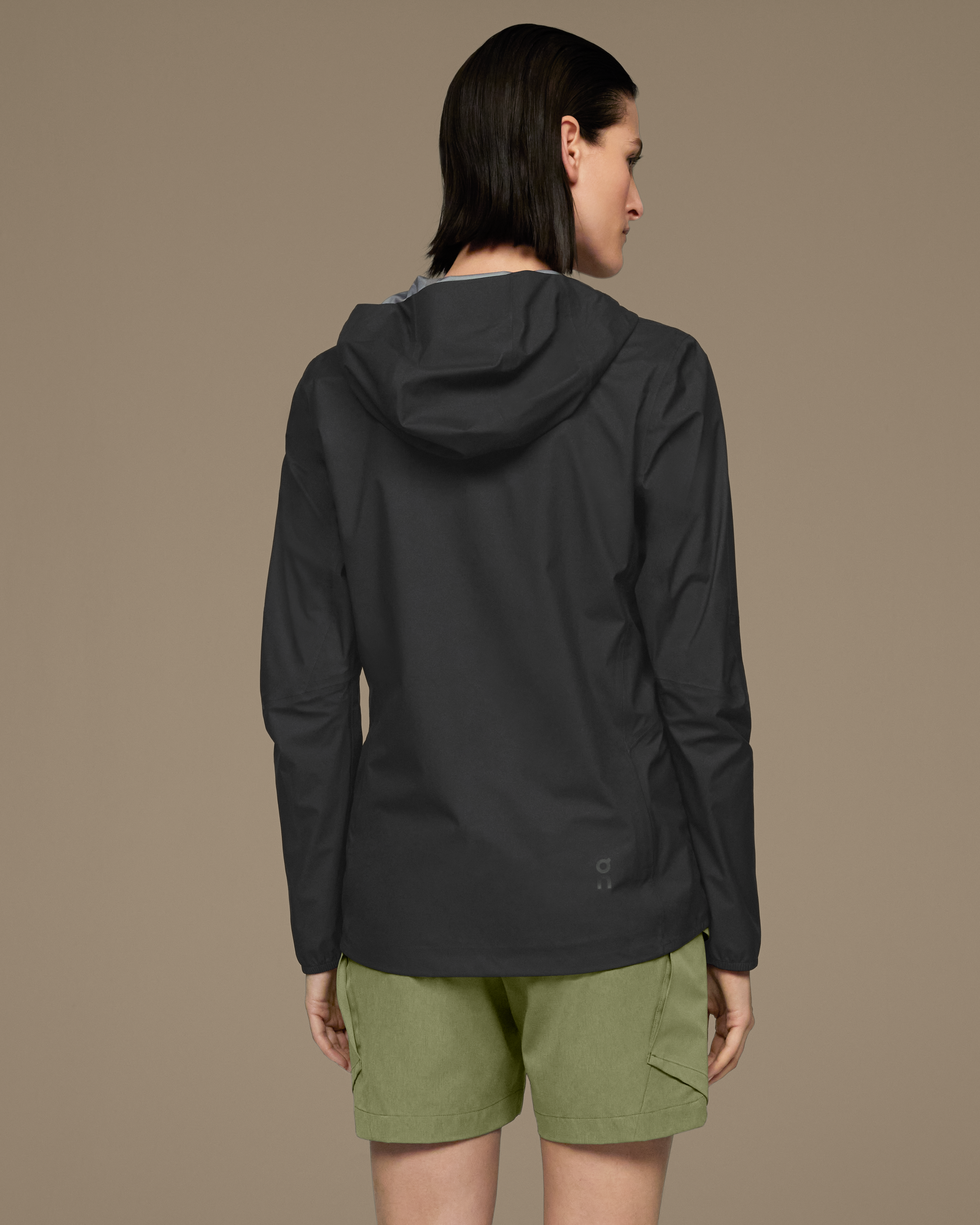 On Waterproof Anorak Black (Women'S)