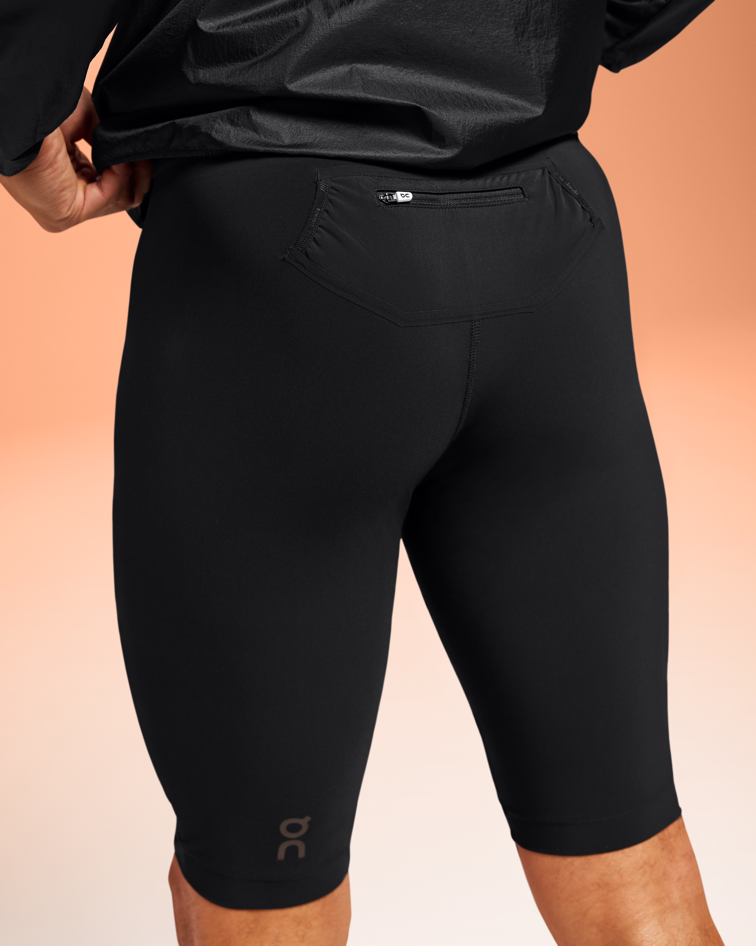 On Race Tights Half Black