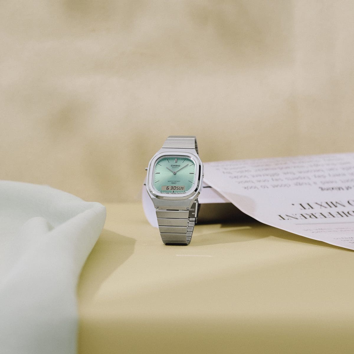 Casio AQ 240E 2A