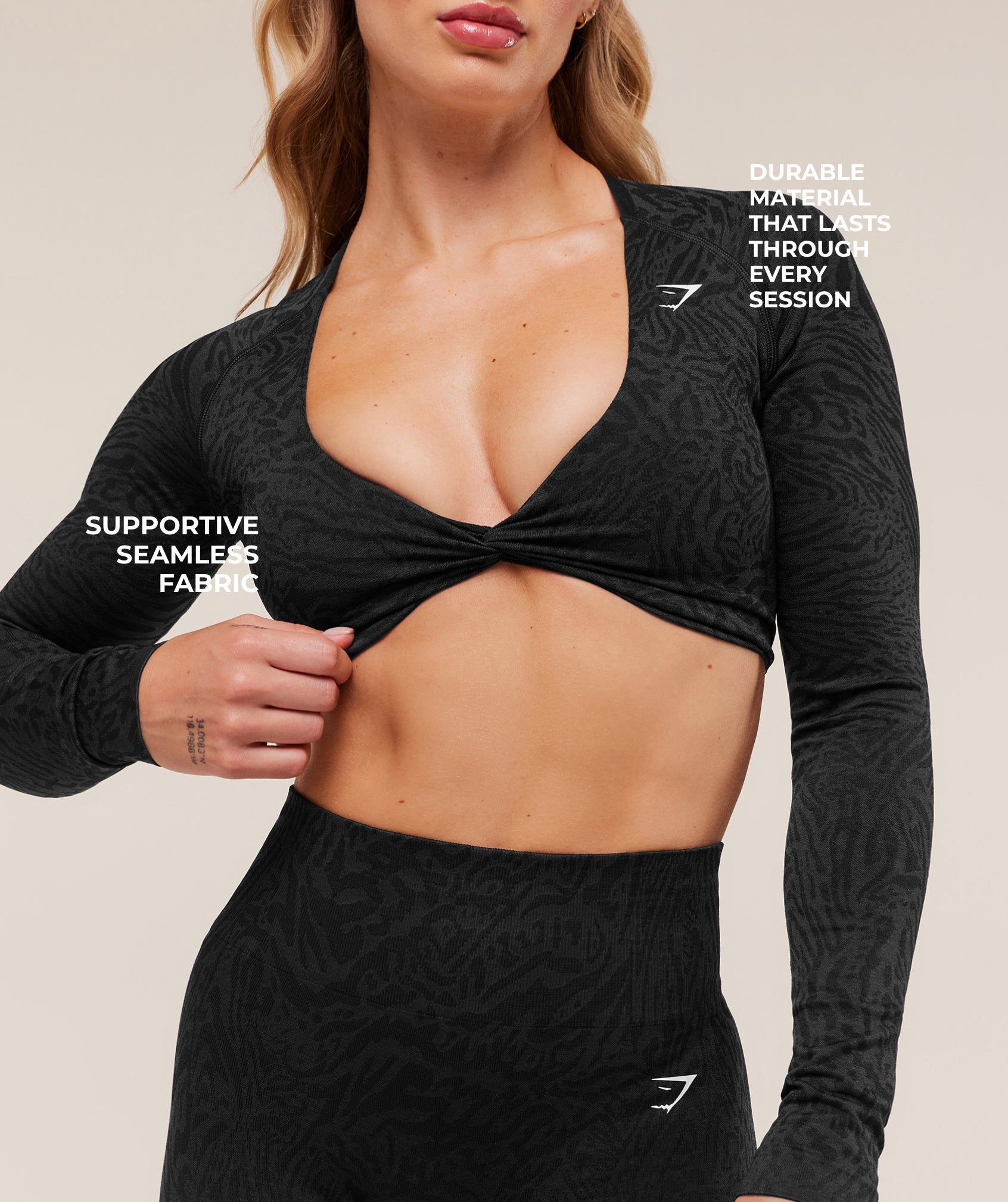 Women's Gymshark Adapt Animal Long Sleeve Crop Top Black