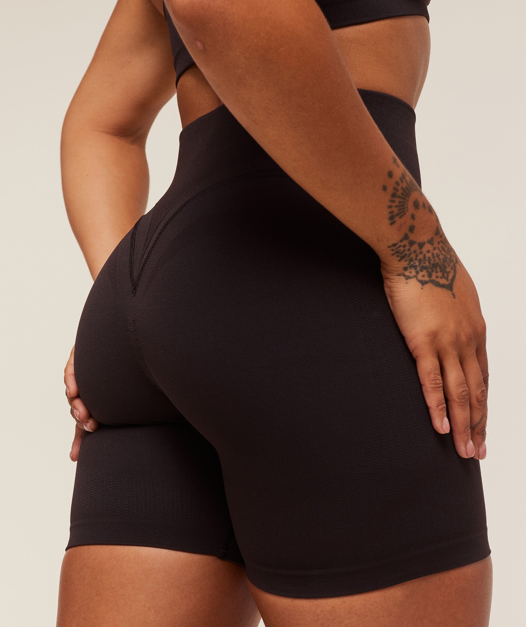 Women's Gymshark Activate Seamless Shorts Plum Brown