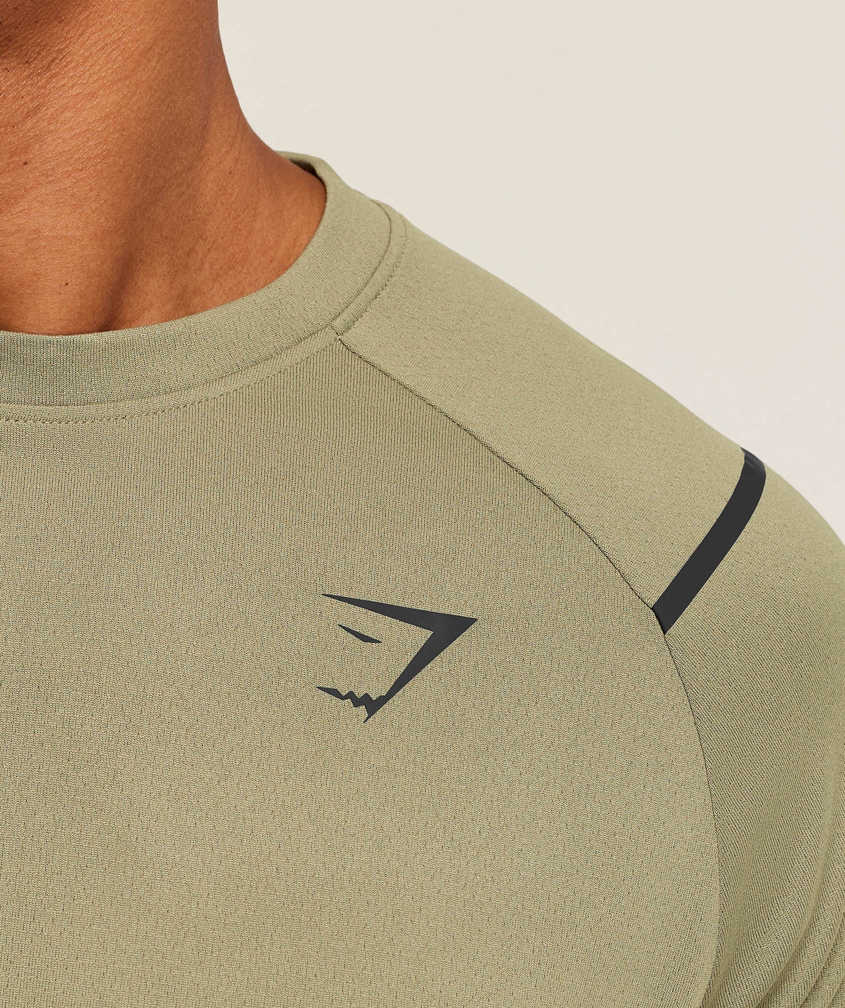 Gymshark Arrival Contrast T-Shirt Grounded Green