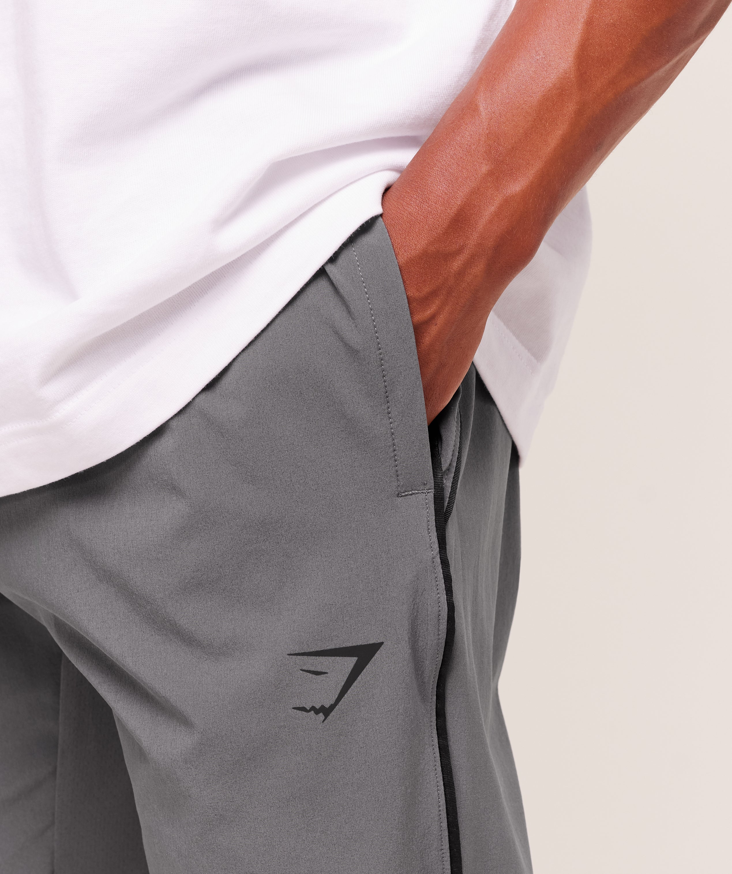 Gymshark Arrival Woven Block Joggers Dark Grey