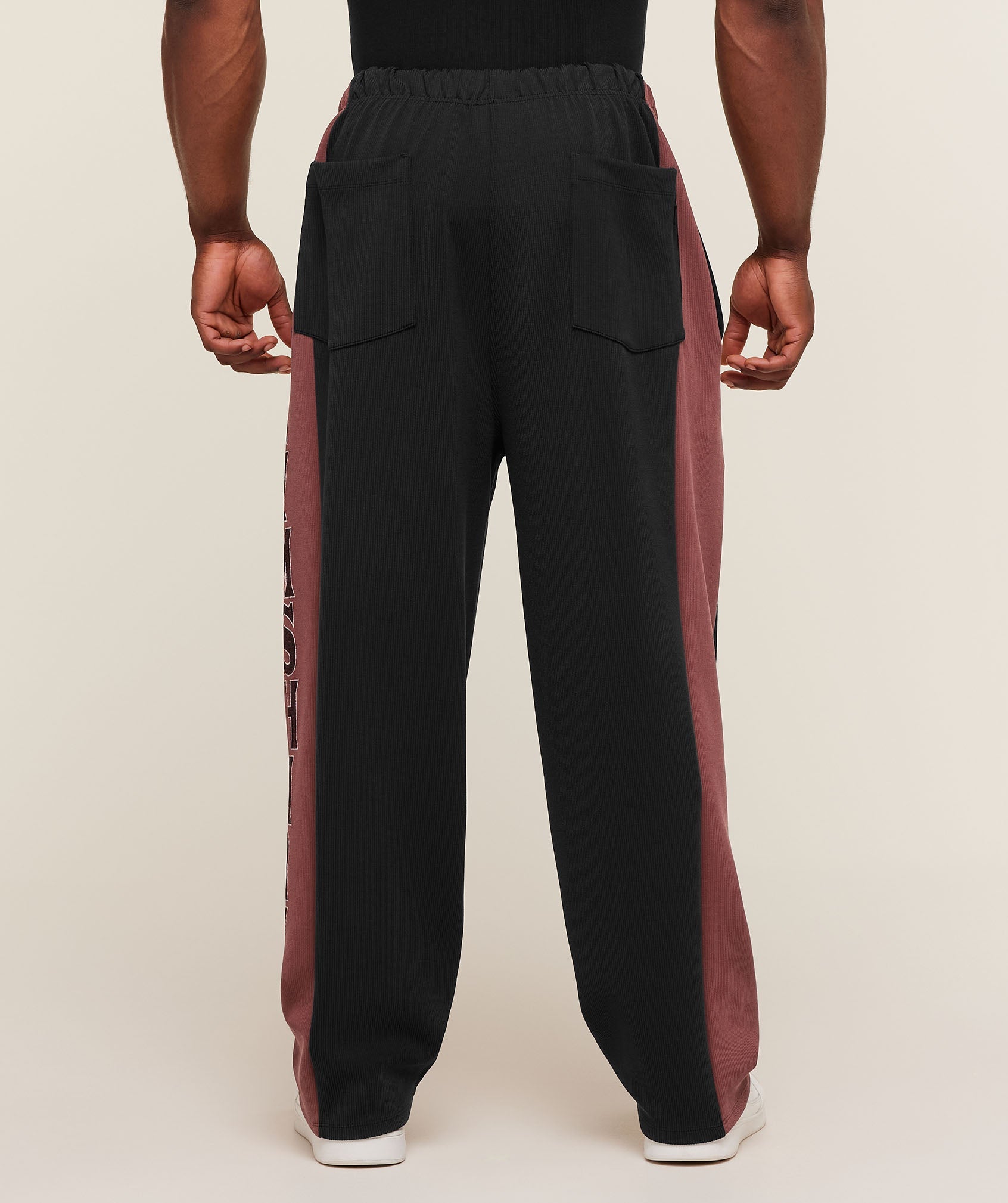 Gymshark Straight Leg Tracksuit Pant Black