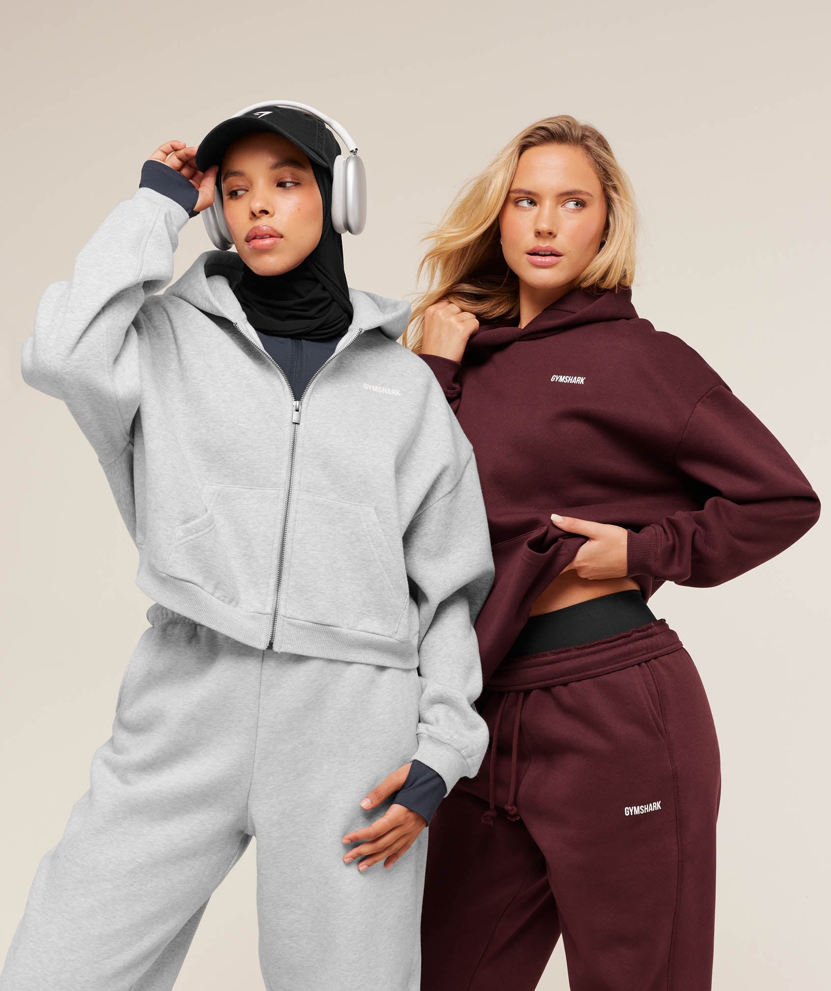 Women's Gymshark Cosy Luxe Hoodie Rich Maroon