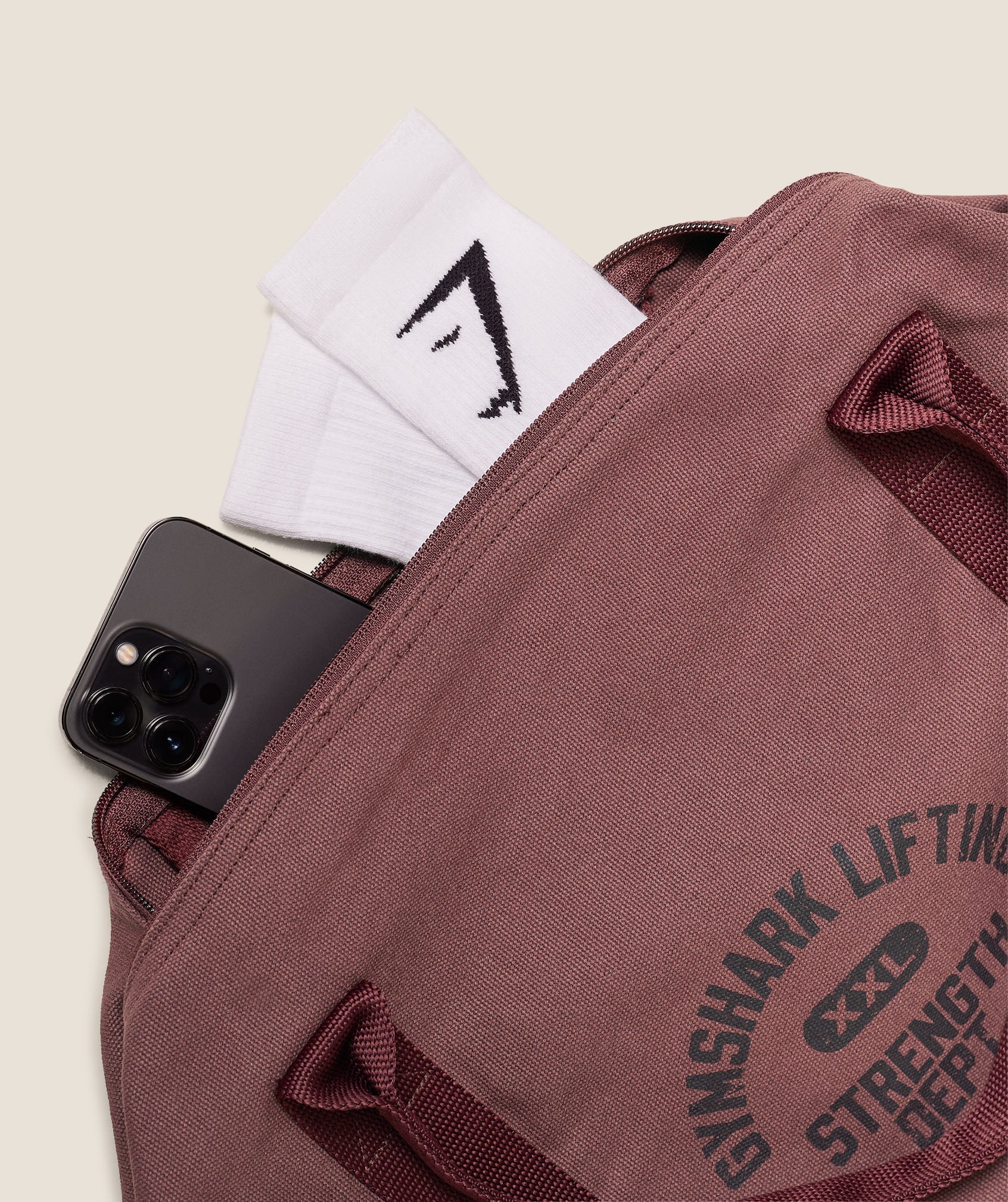 Gymshark Strength Dept Canvas Duffle Bag Burgundy Brown