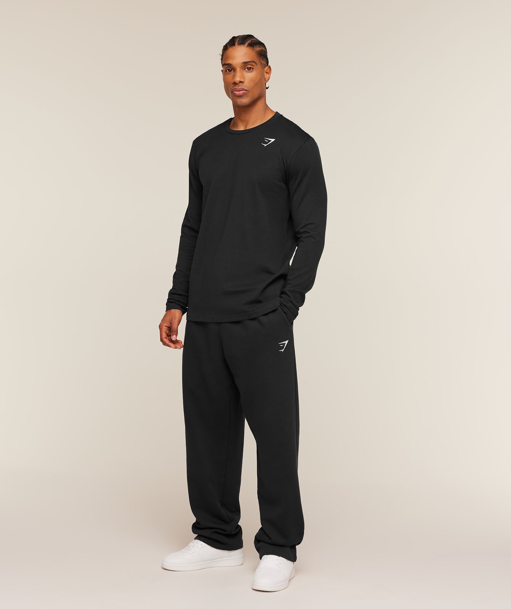 Gymshark Crest Long Sleeve T-Shirt Black
