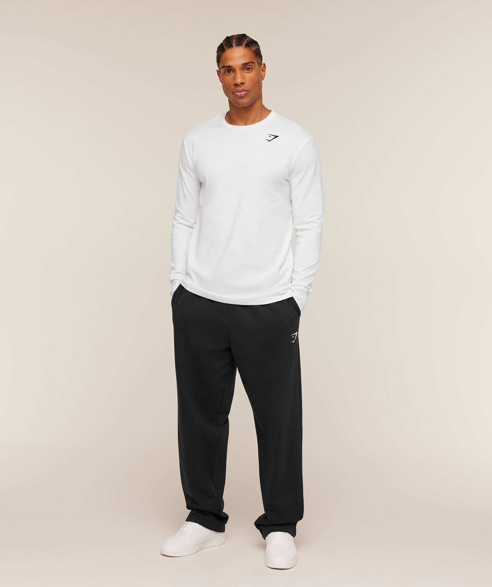 Gymshark Crest Long Sleeve T-Shirt White