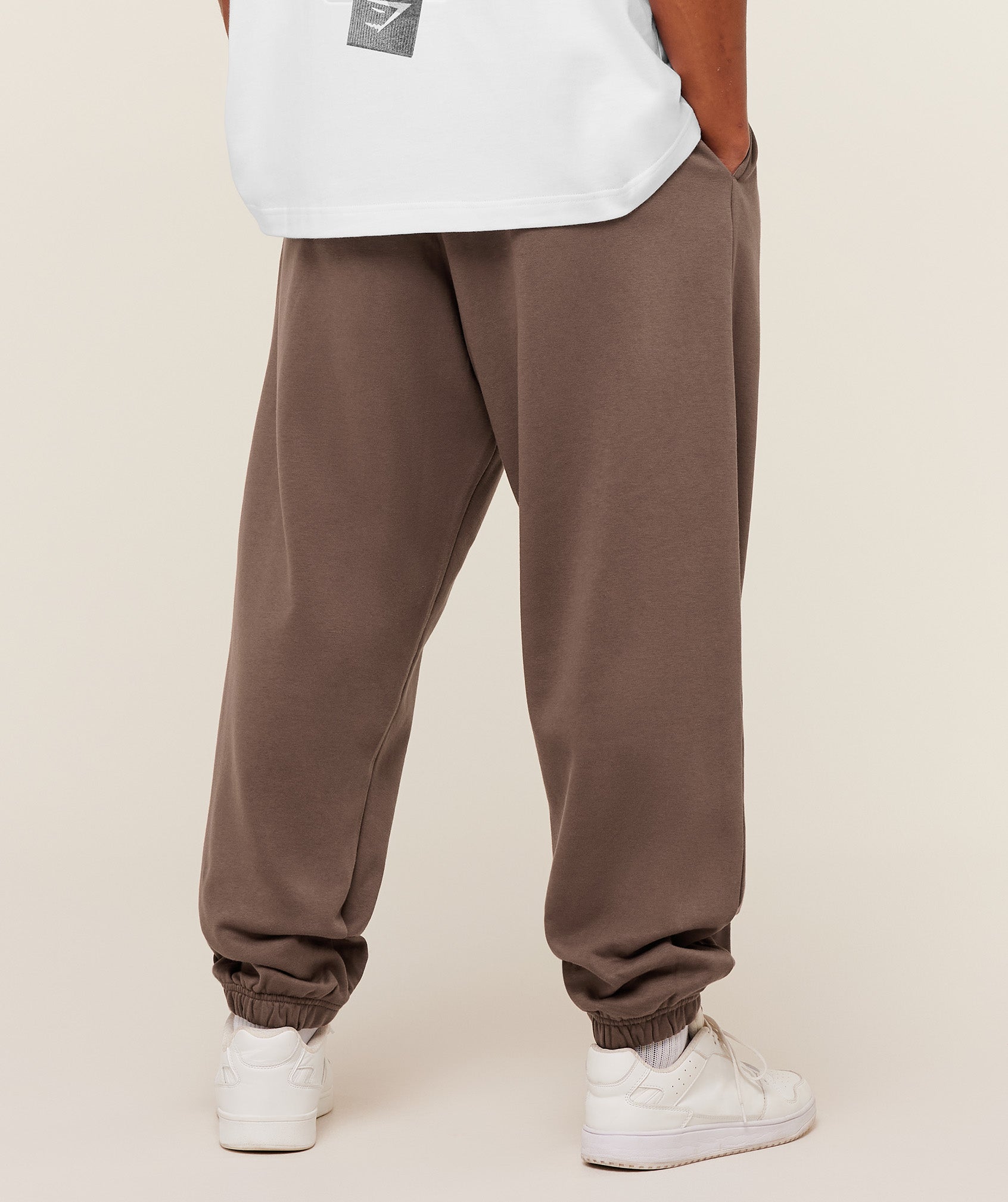 Gymshark Crest Oversized Joggers Soft Brown