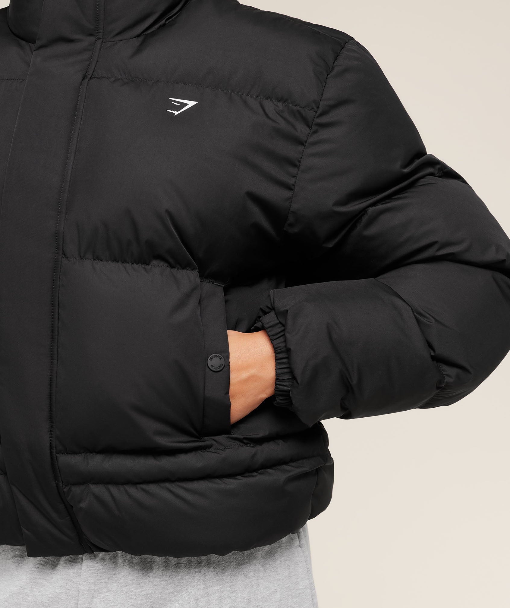 Women's Gymshark Puffer Jacket Black